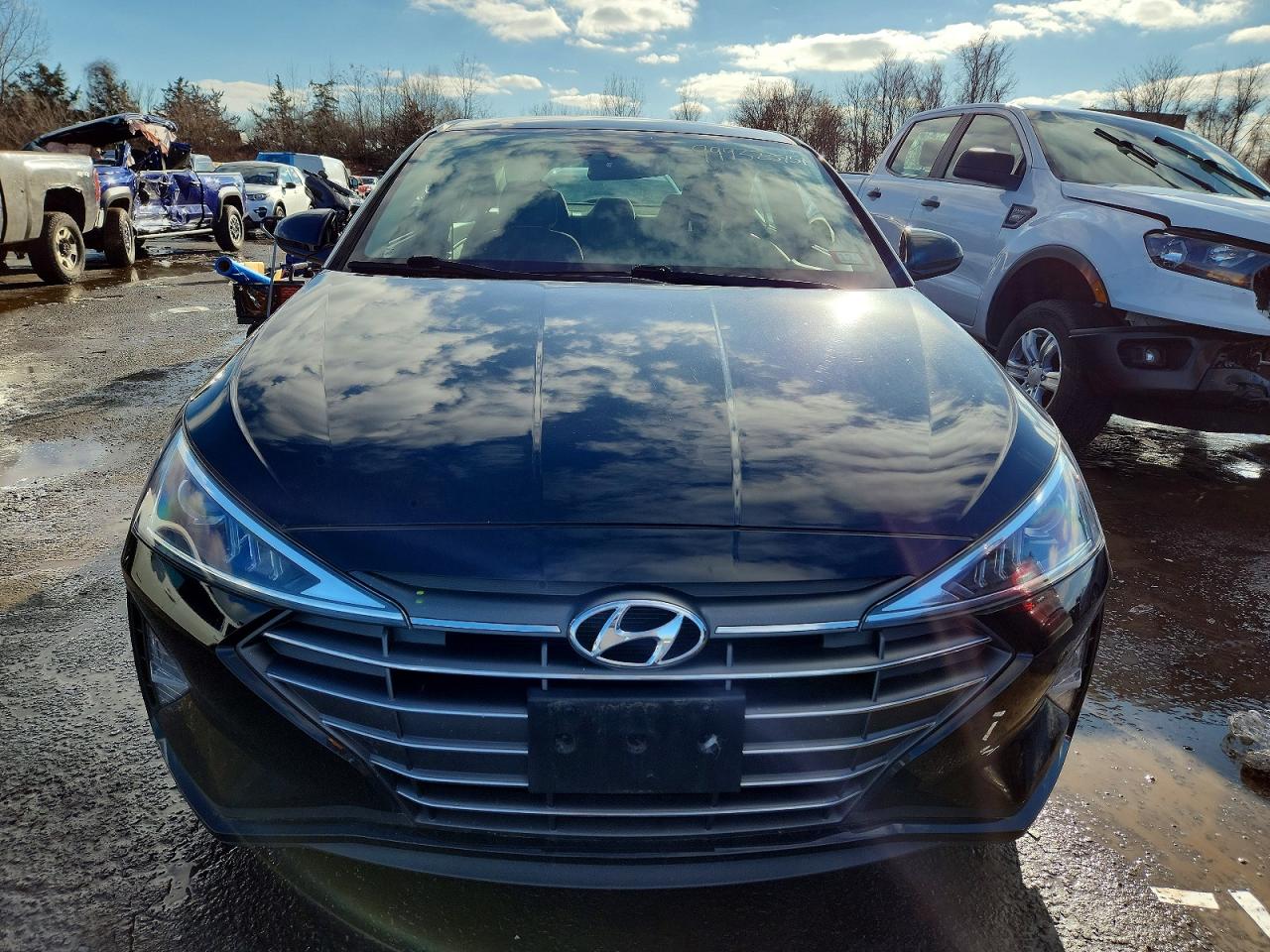 2020 Hyundai Elantra Sel Black vin: 5NPD84LF8LH610589