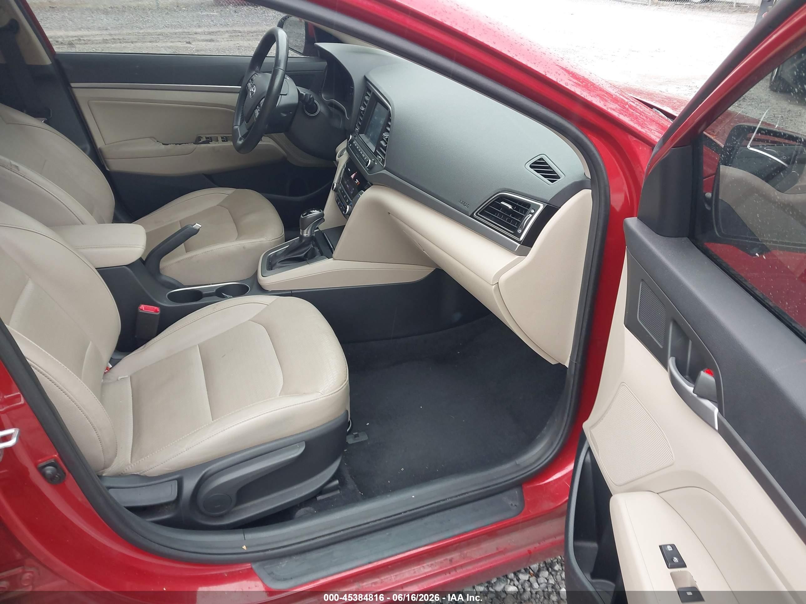 2017 Hyundai Elantra Limited Red vin: 5NPD84LF9HH055899