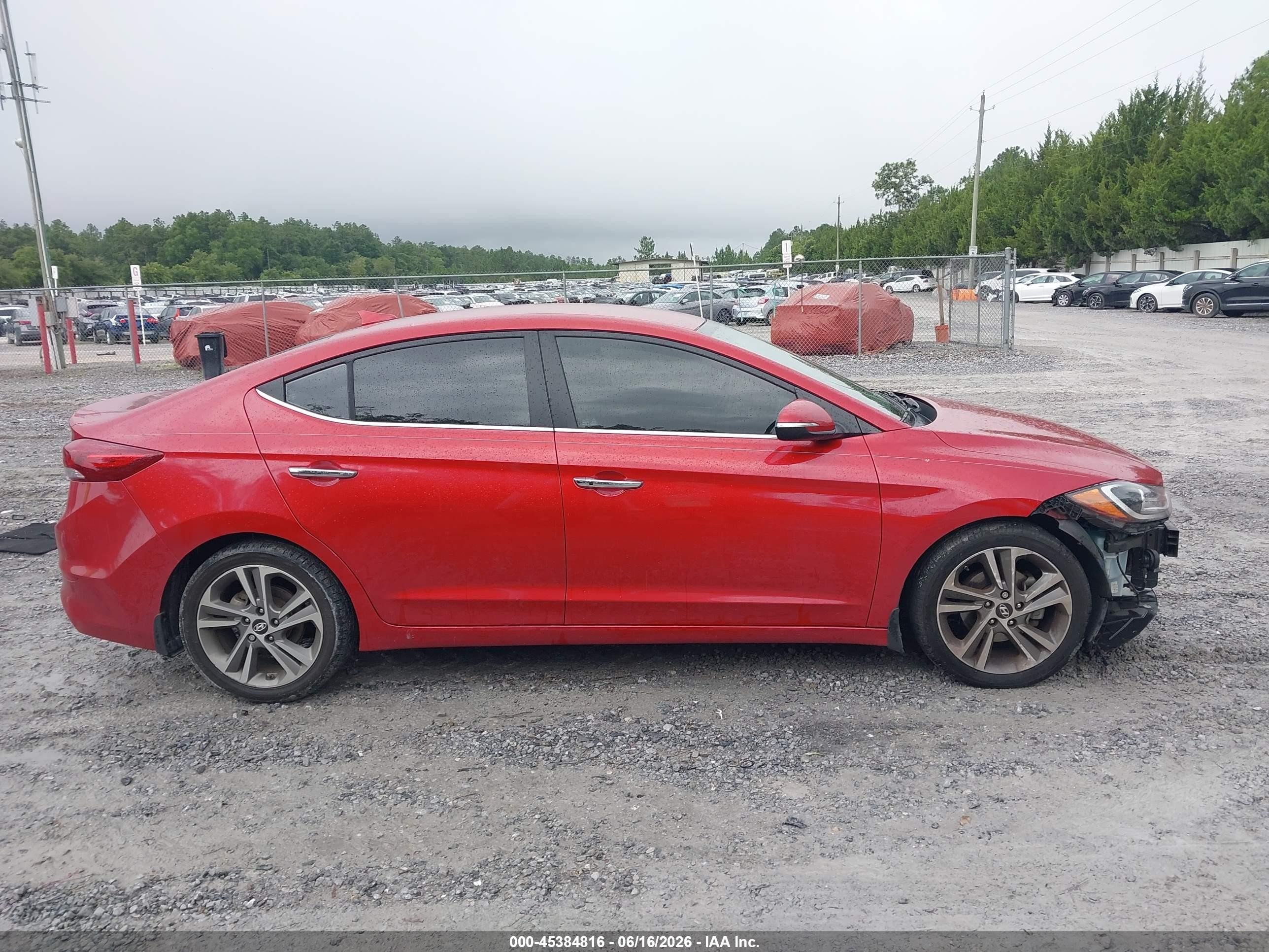 2017 Hyundai Elantra Limited Red vin: 5NPD84LF9HH055899