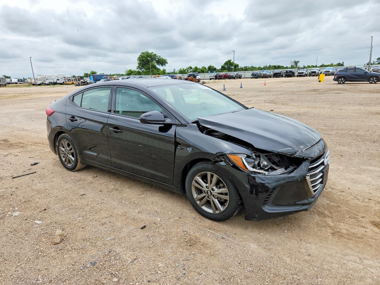 2017 Hyundai Elantra Se Black vin: 5NPD84LF9HH103045