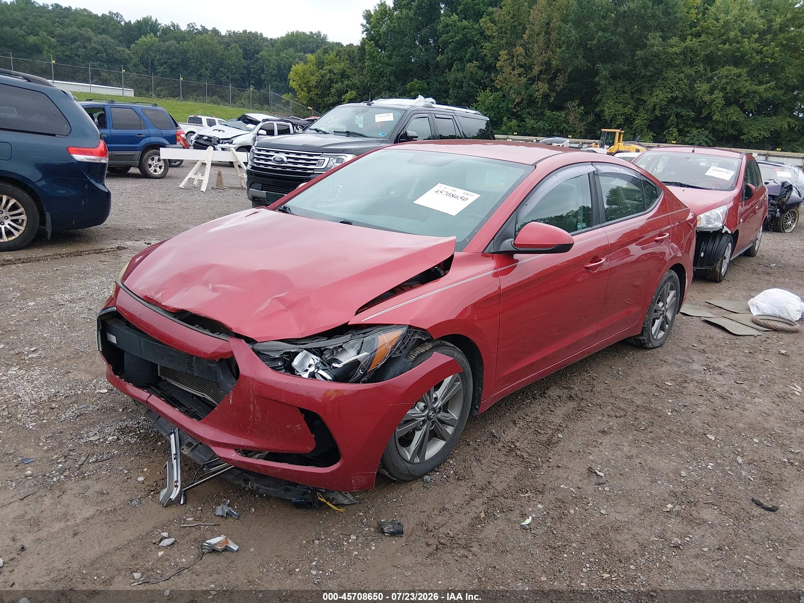 2017 Hyundai Elantra Se Red vin: 5NPD84LF9HH140113