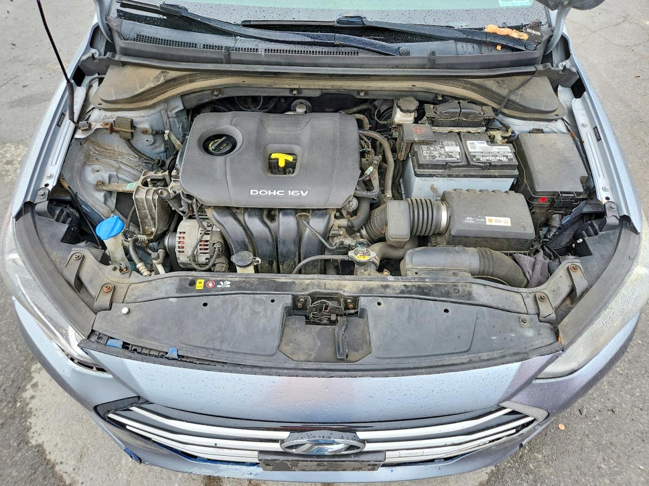 2017 Hyundai Elantra Se Silver vin: 5NPD84LF9HH162743
