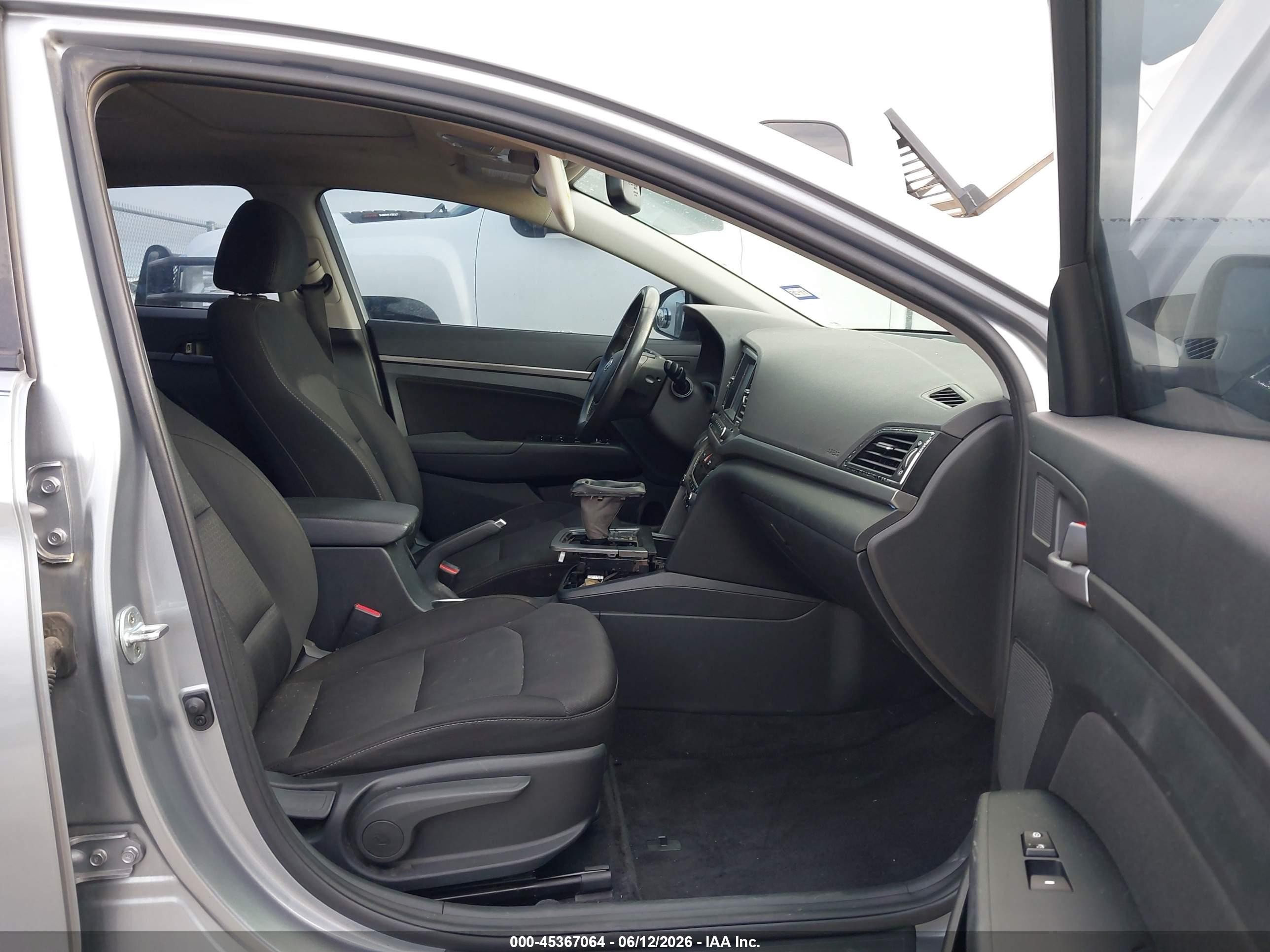 2017 Hyundai Elantra Value Edition Silver vin: 5NPD84LF9HH205817