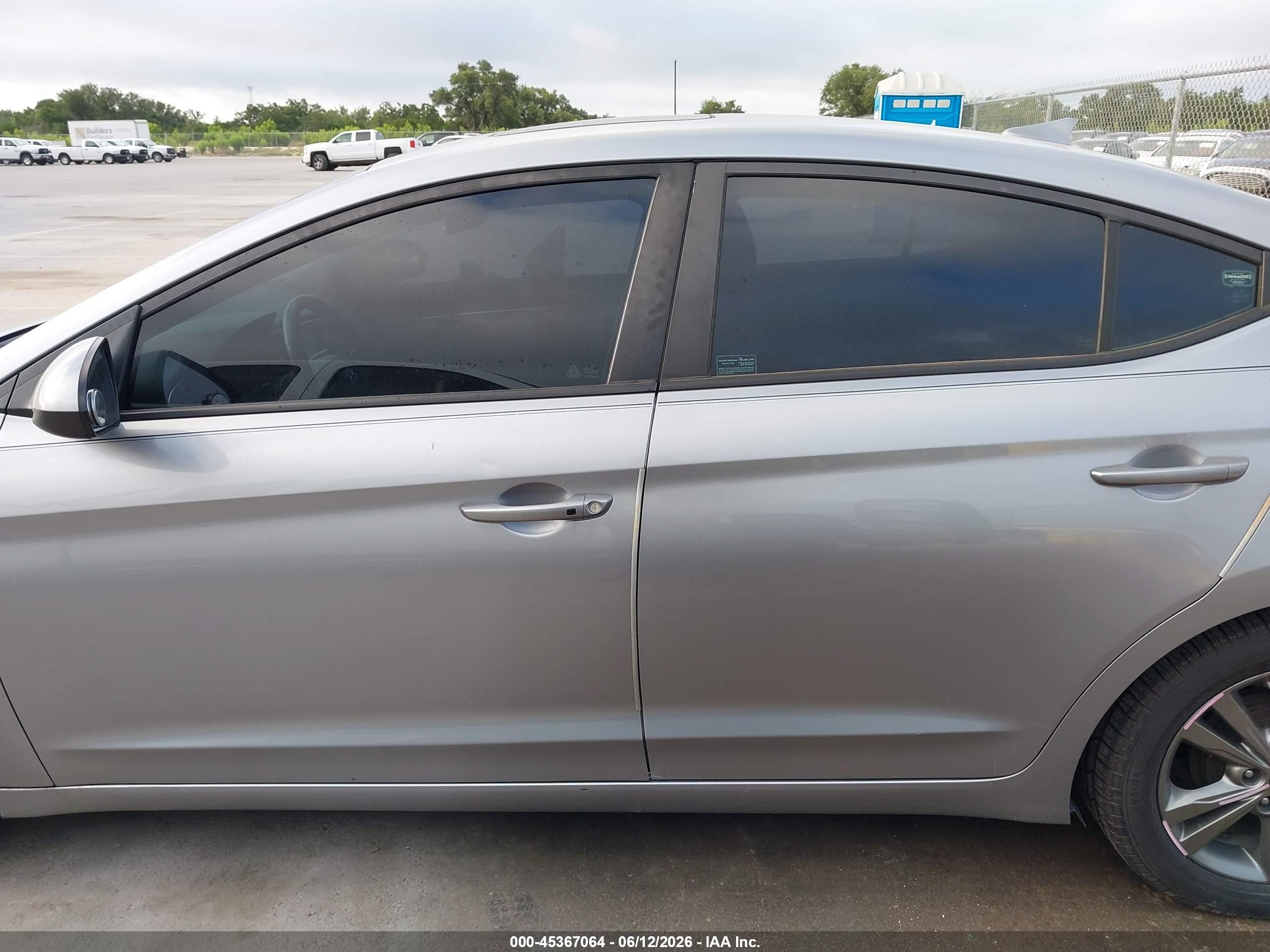2017 Hyundai Elantra Value Edition Silver vin: 5NPD84LF9HH205817