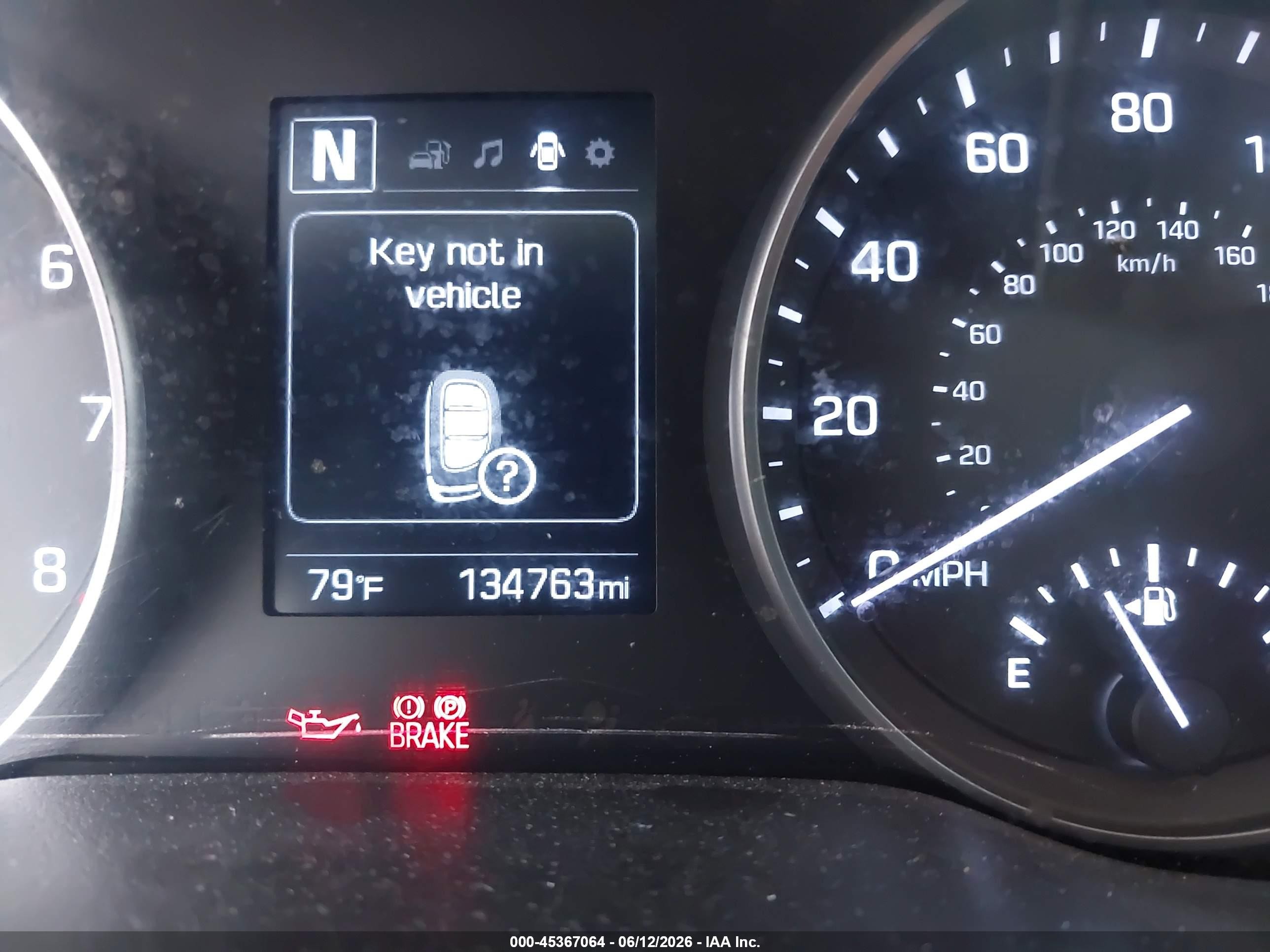 2017 Hyundai Elantra Value Edition Silver vin: 5NPD84LF9HH205817