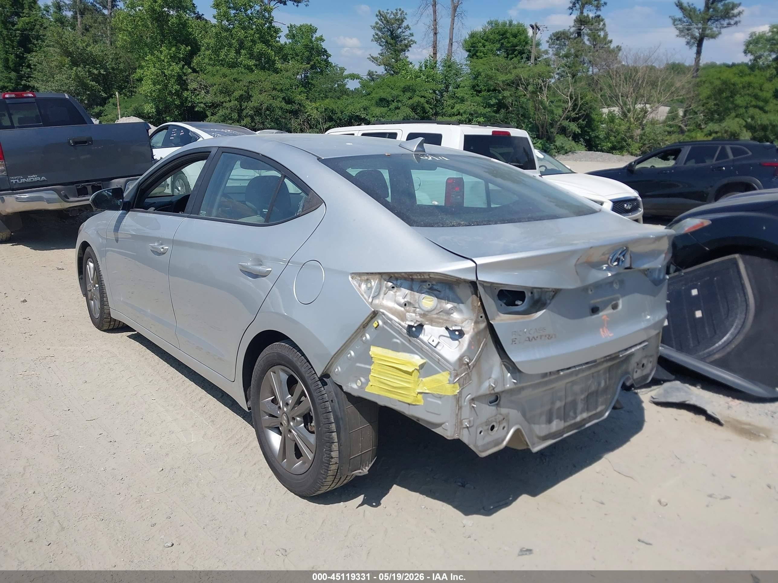 2018 Hyundai Elantra Sel Silver vin: 5NPD84LF9JH249838