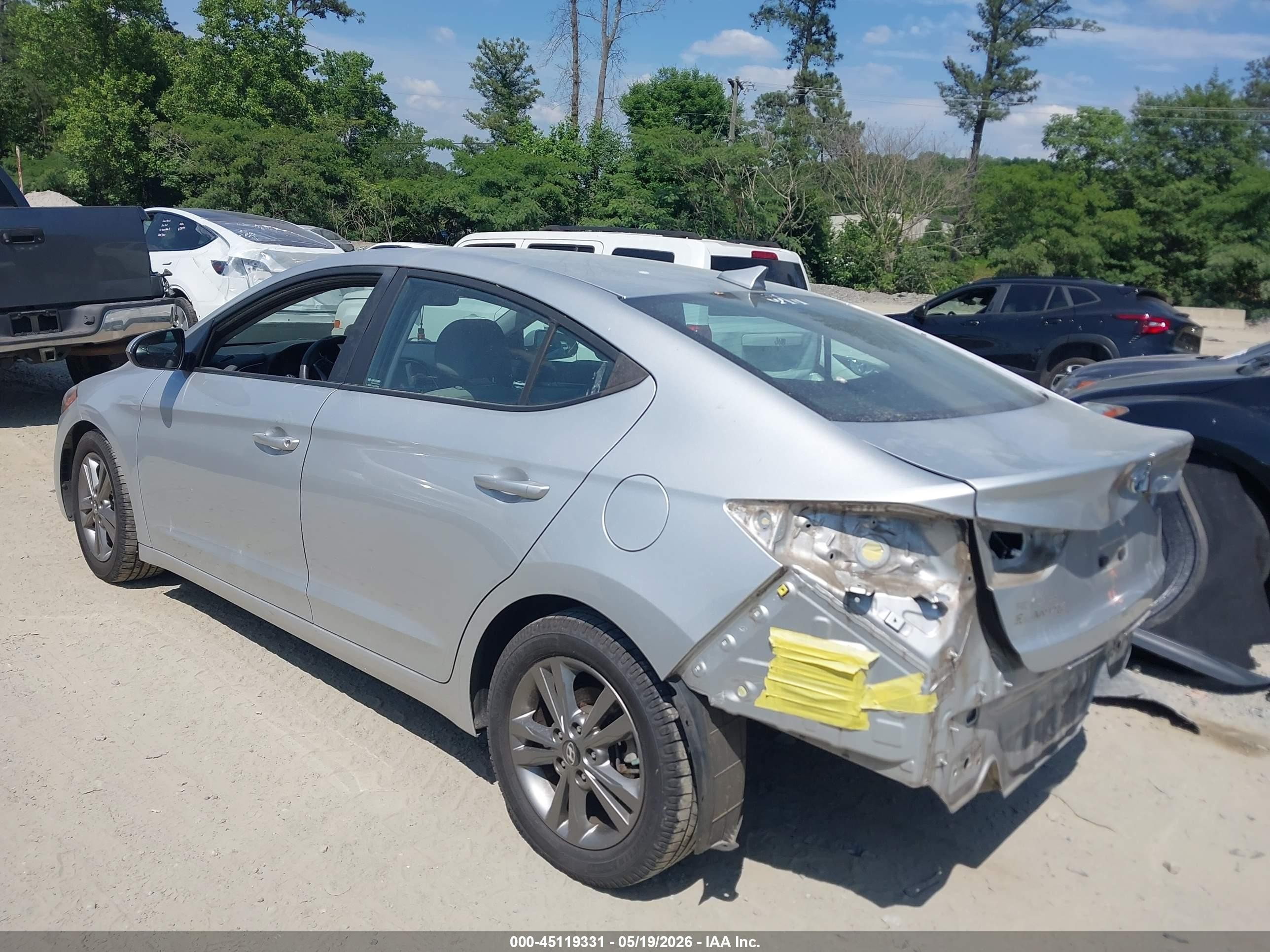 2018 Hyundai Elantra Sel Silver vin: 5NPD84LF9JH249838