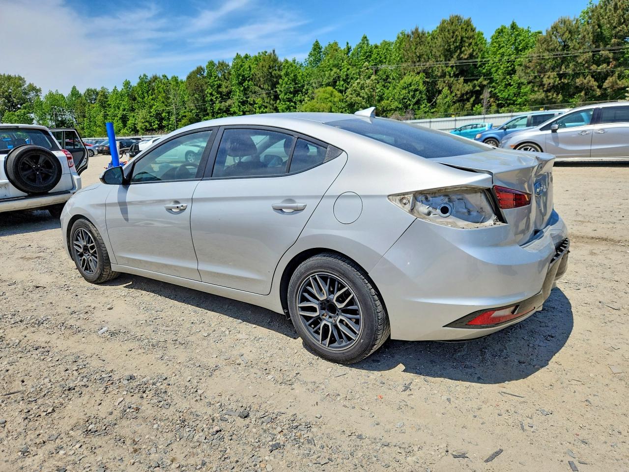 2019 Hyundai Elantra Value Edition Silver vin: 5NPD84LF9KH454884