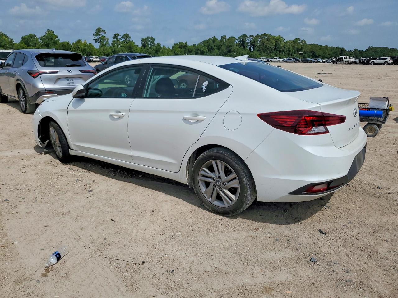 2020 Hyundai Elantra Sel White vin: 5NPD84LF9LH541413