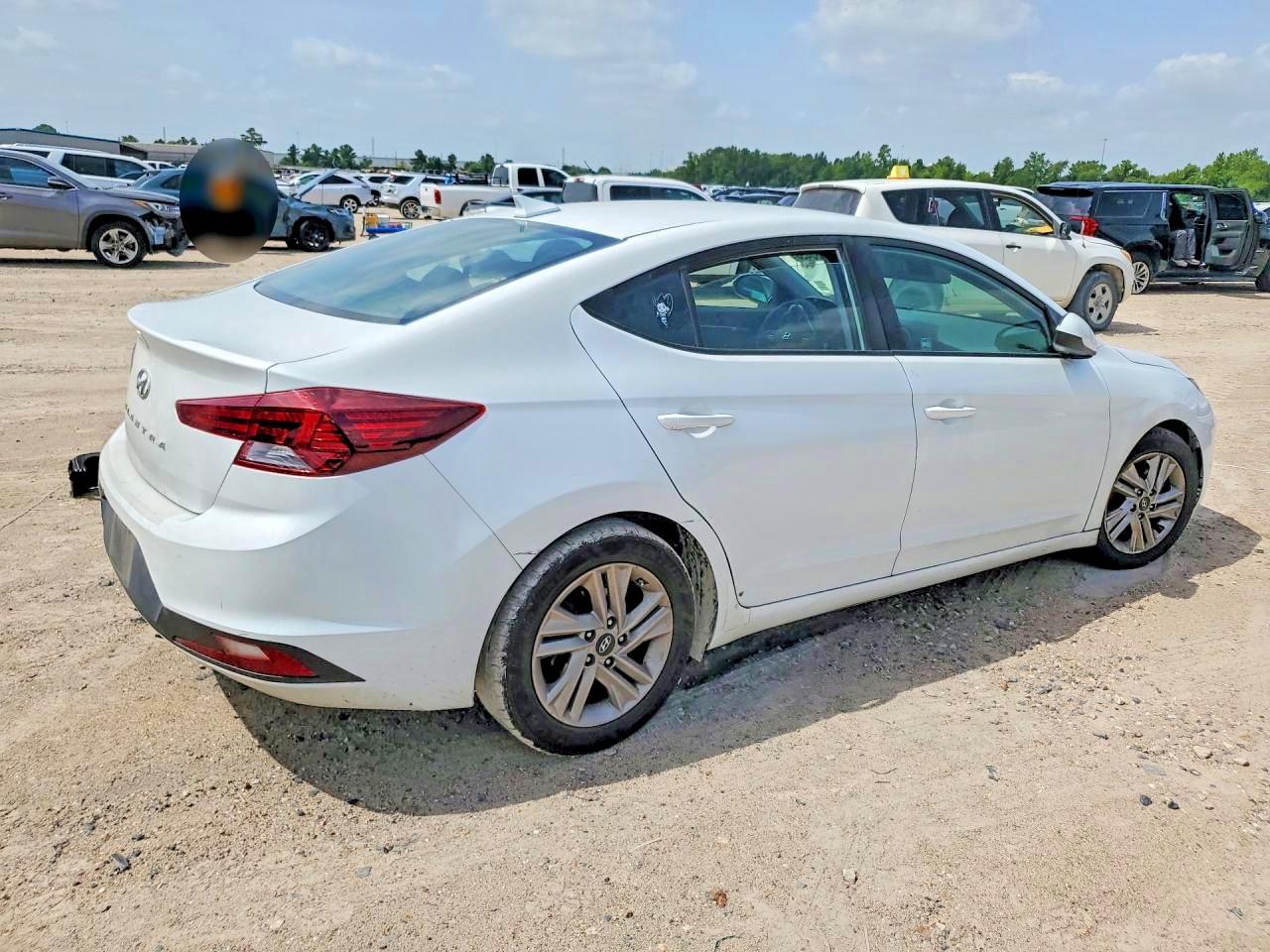 2020 Hyundai Elantra Sel White vin: 5NPD84LF9LH541413