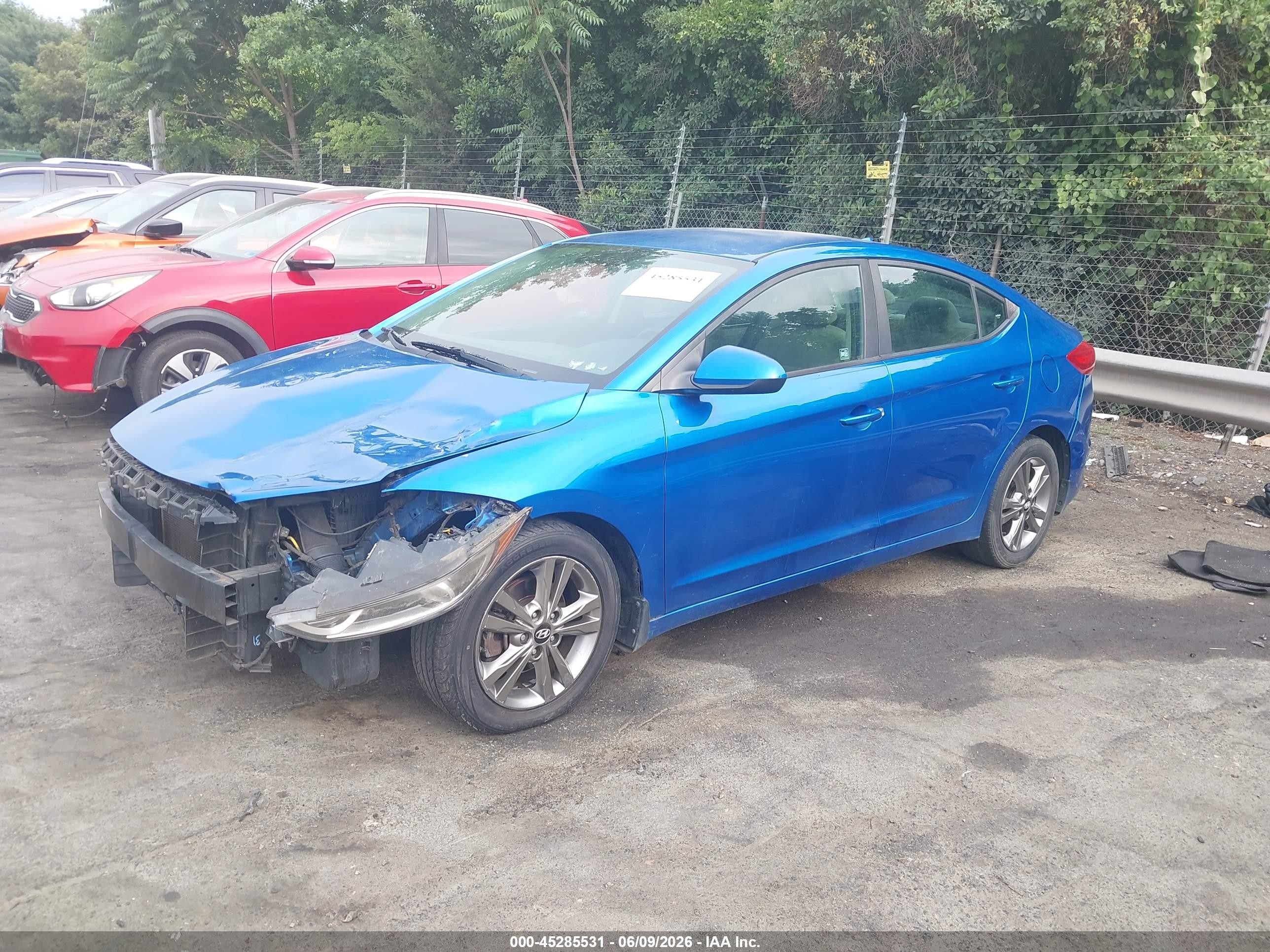 2017 Hyundai Elantra Se Синий vin: 5NPD84LFXHH024516