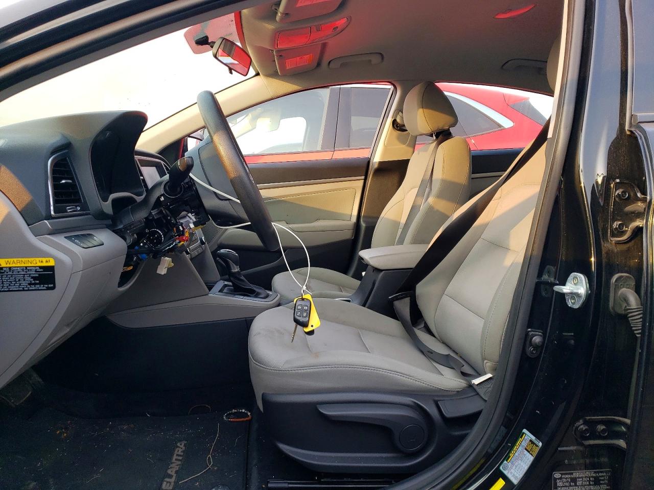 2017 Hyundai Elantra Se Black vin: 5NPD84LFXHH102163
