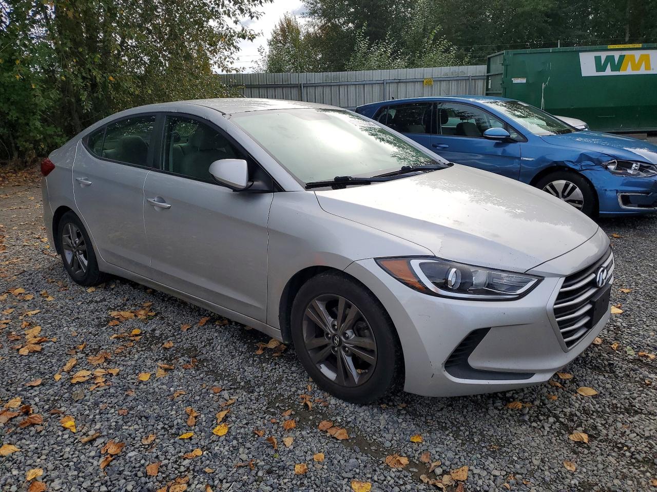 2017 Hyundai Elantra Se Серебряный vin: 5NPD84LFXHH210864