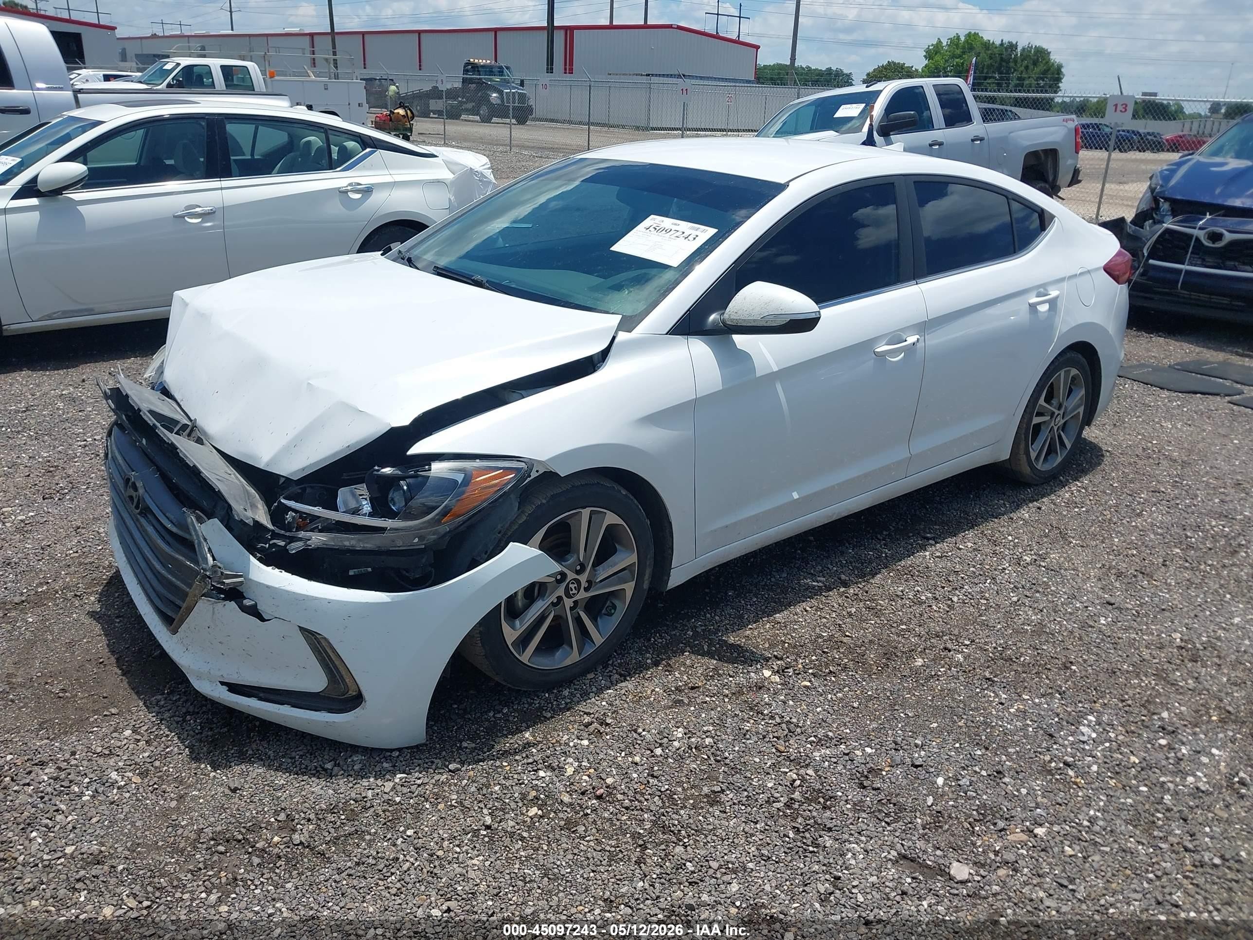 2018 Hyundai Elantra Limited White vin: 5NPD84LFXJH215620