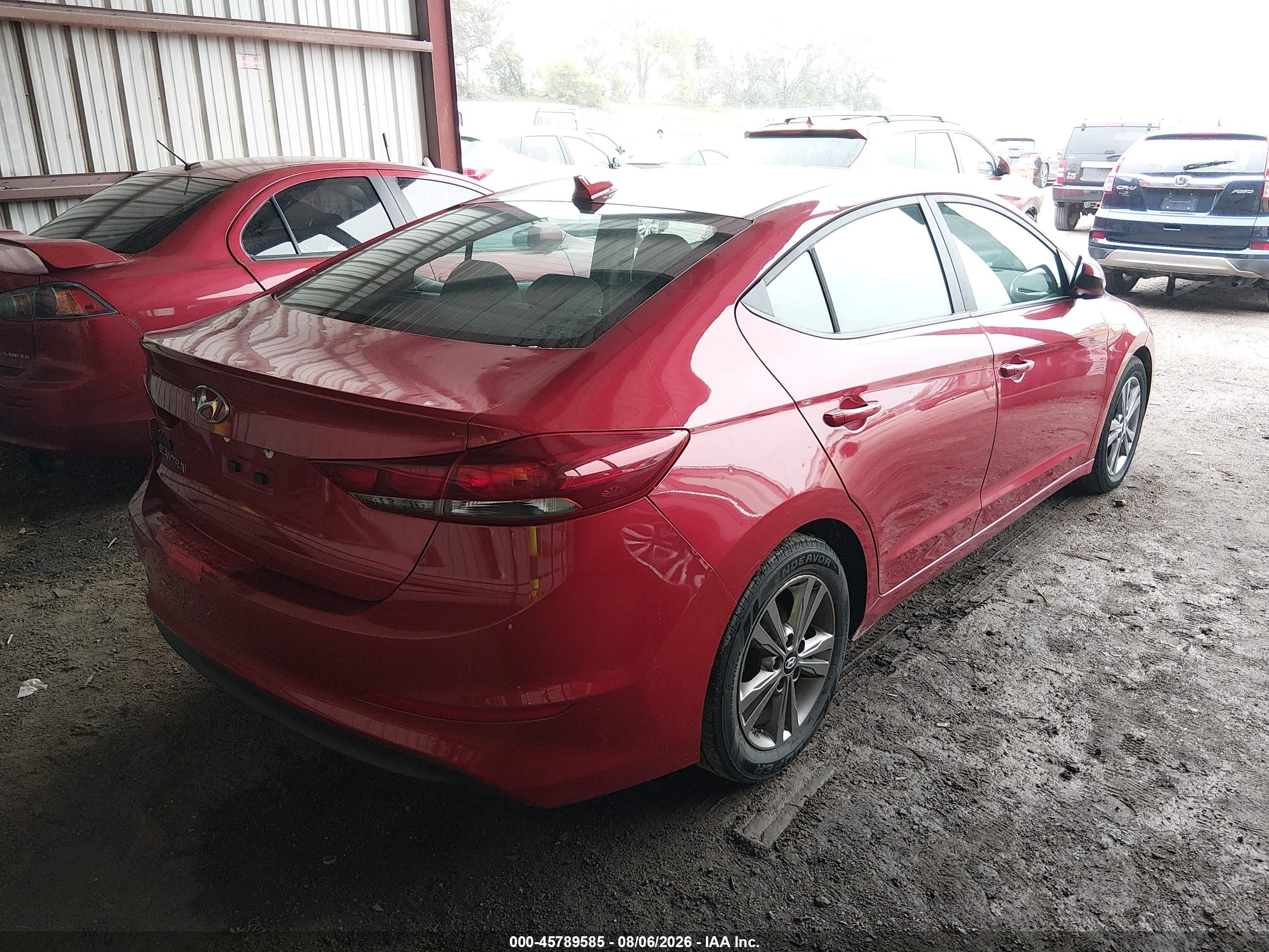 2018 Hyundai Elantra Value Edition Красный vin: 5NPD84LFXJH280967