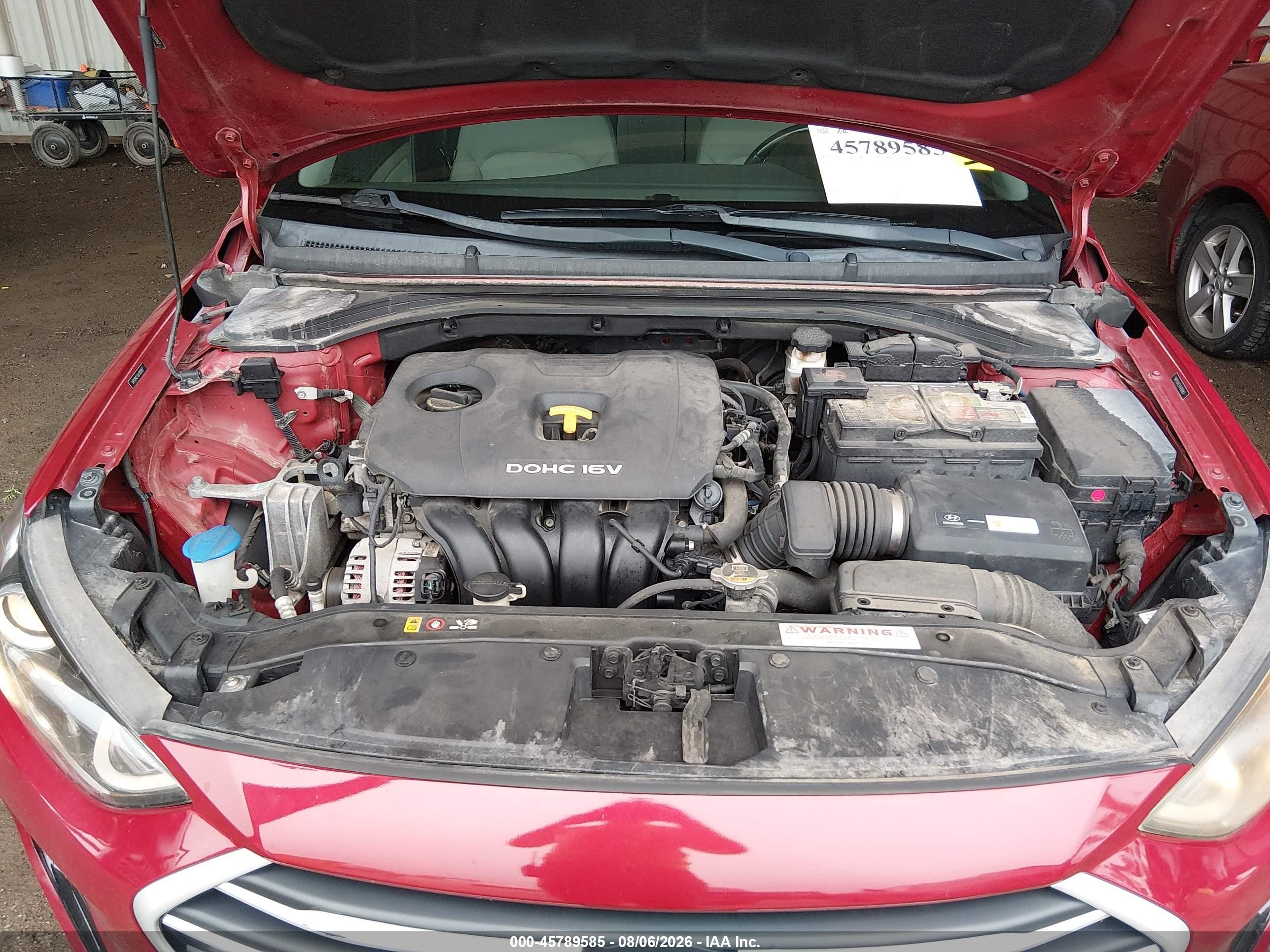 2018 Hyundai Elantra Value Edition Красный vin: 5NPD84LFXJH280967
