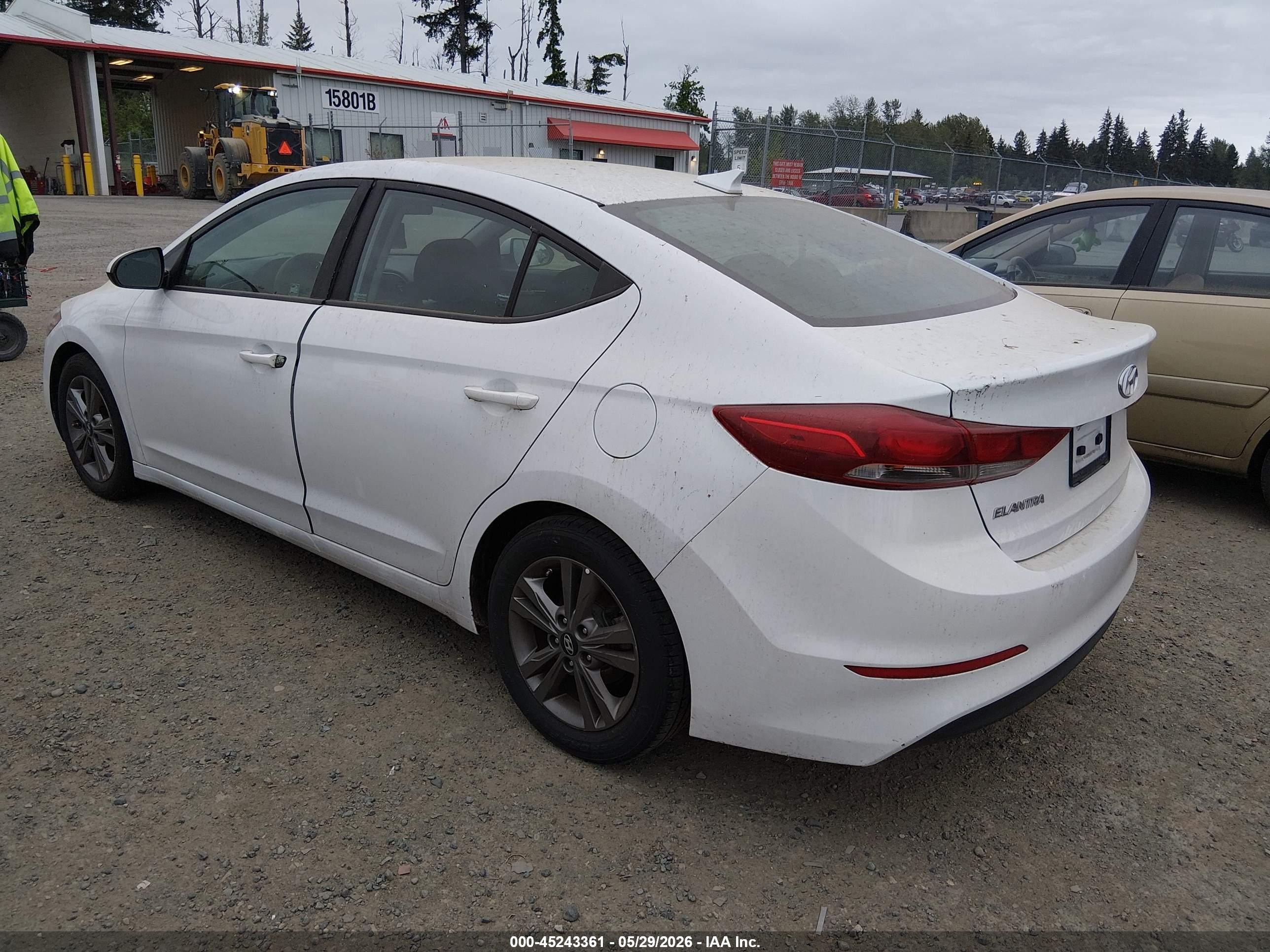 2018 Hyundai Elantra Sel White vin: 5NPD84LFXJH299793