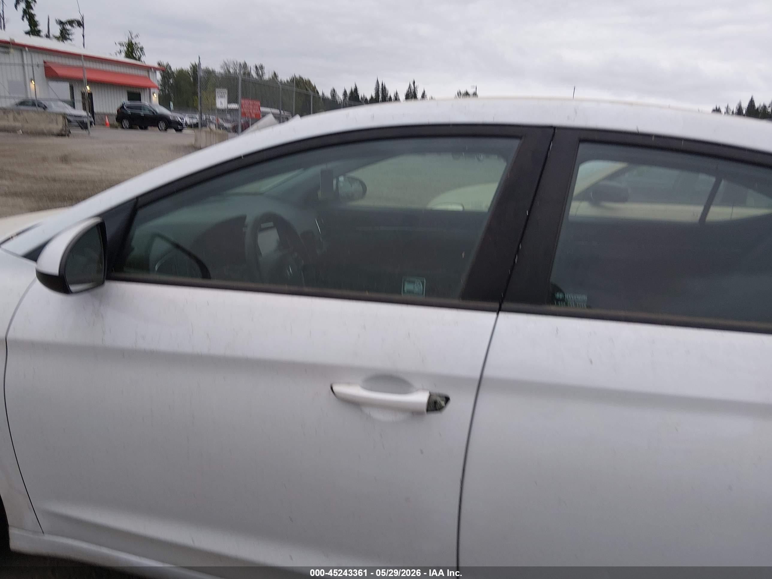 2018 Hyundai Elantra Sel White vin: 5NPD84LFXJH299793