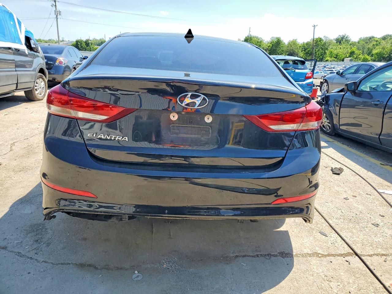 2018 Hyundai Elantra Sel Black vin: 5NPD84LFXJH335045