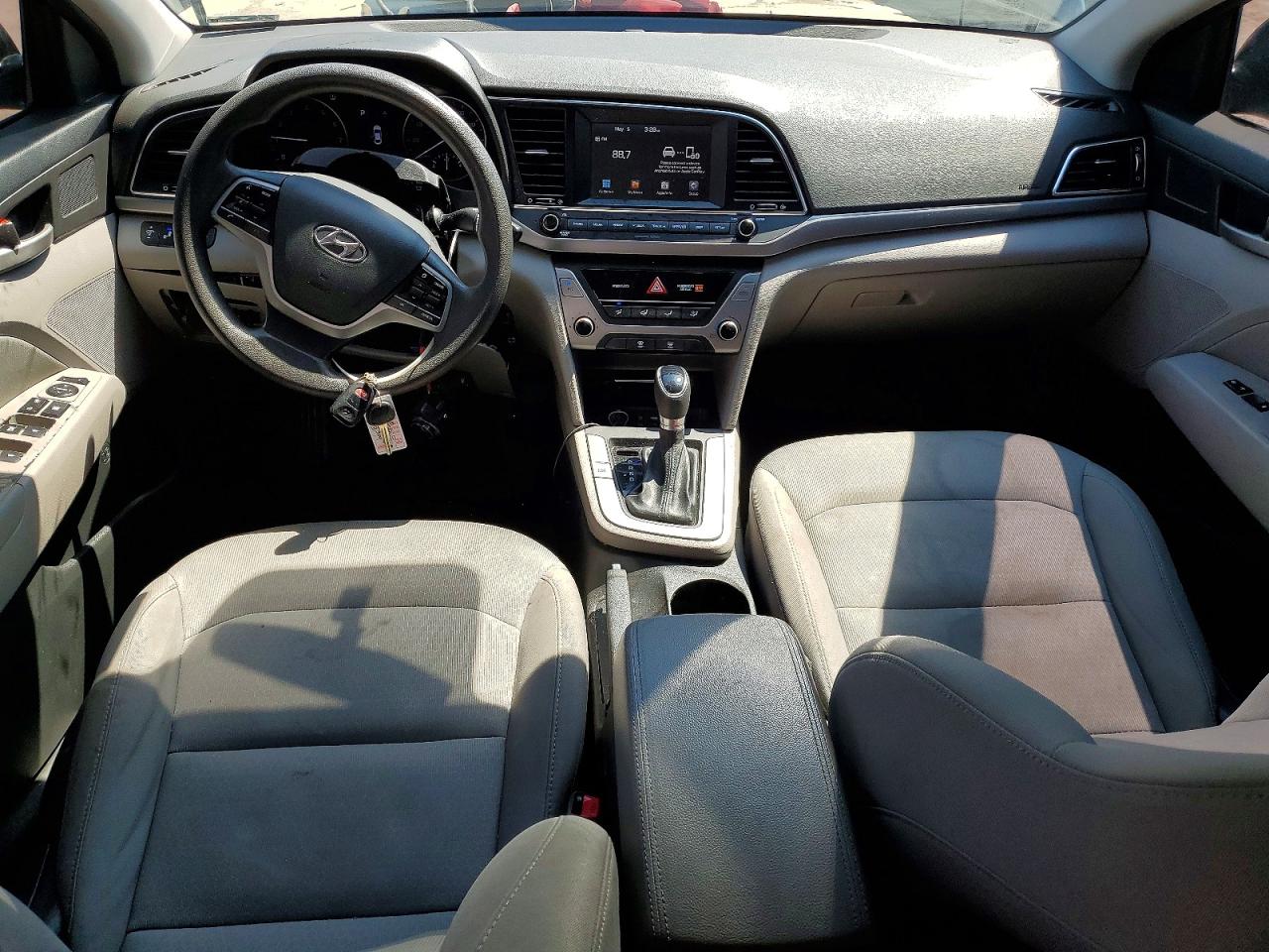 2018 Hyundai Elantra Sel Black vin: 5NPD84LFXJH335045