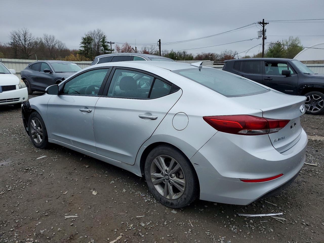 2018 Hyundai Elantra Sel Silver vin: 5NPD84LFXJH343968