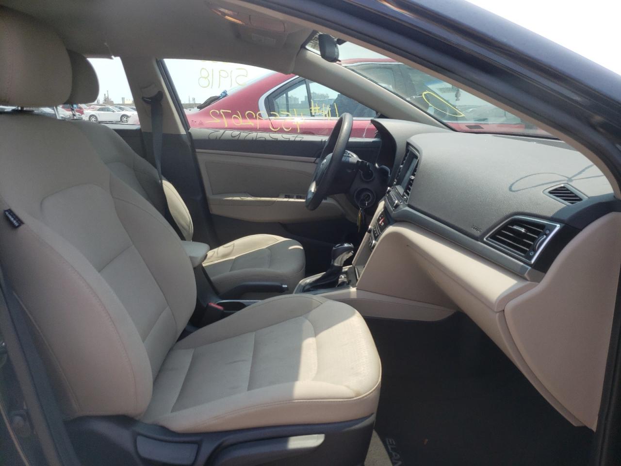 2018 Hyundai Elantra Sel Black vin: 5NPD84LFXJH387842