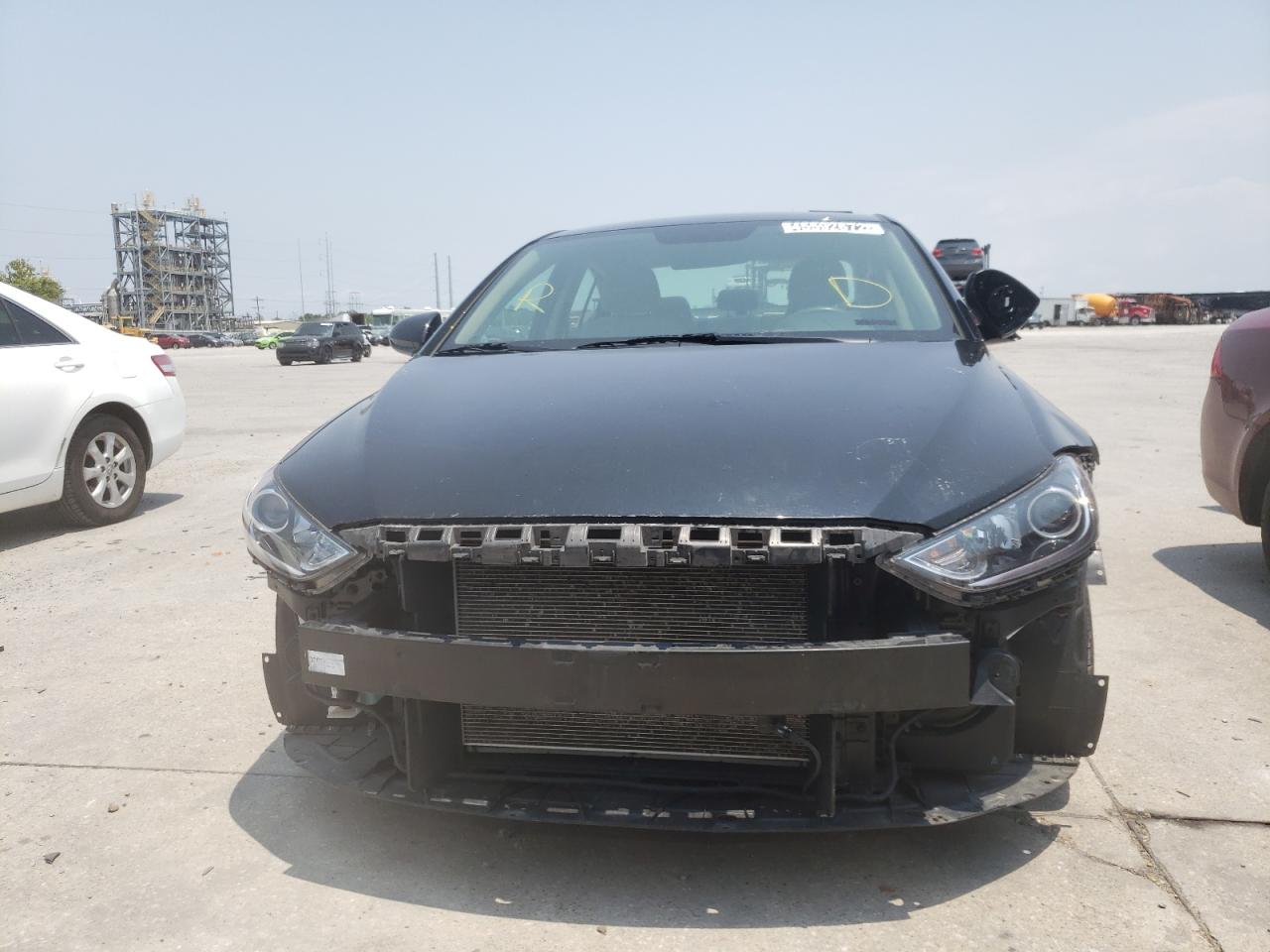 2018 Hyundai Elantra Sel Black vin: 5NPD84LFXJH387842