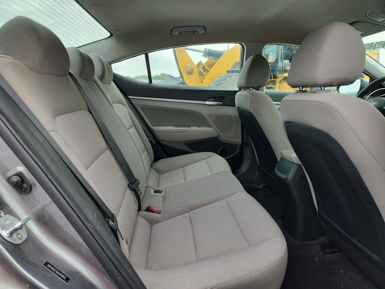2019 Hyundai Elantra Sel Gray vin: 5NPD84LFXKH419819