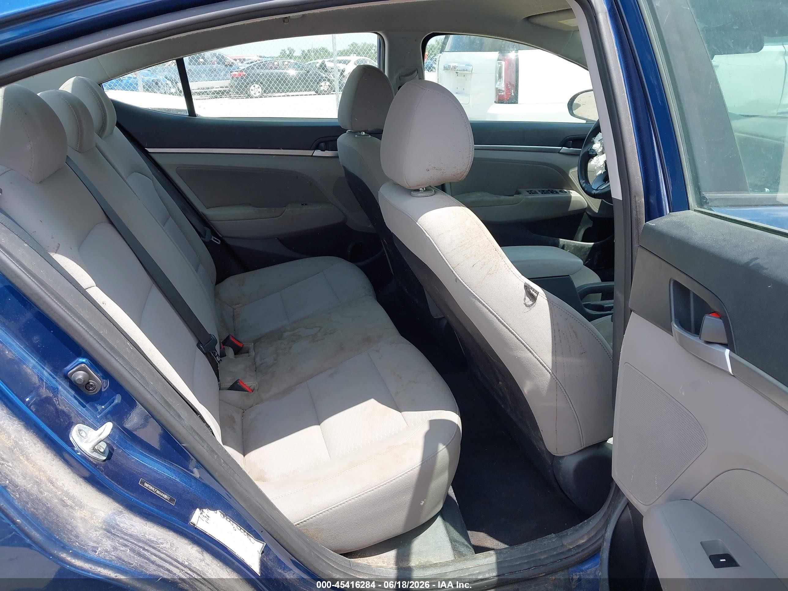 2019 Hyundai Elantra Sel Blue vin: 5NPD84LFXKH448611