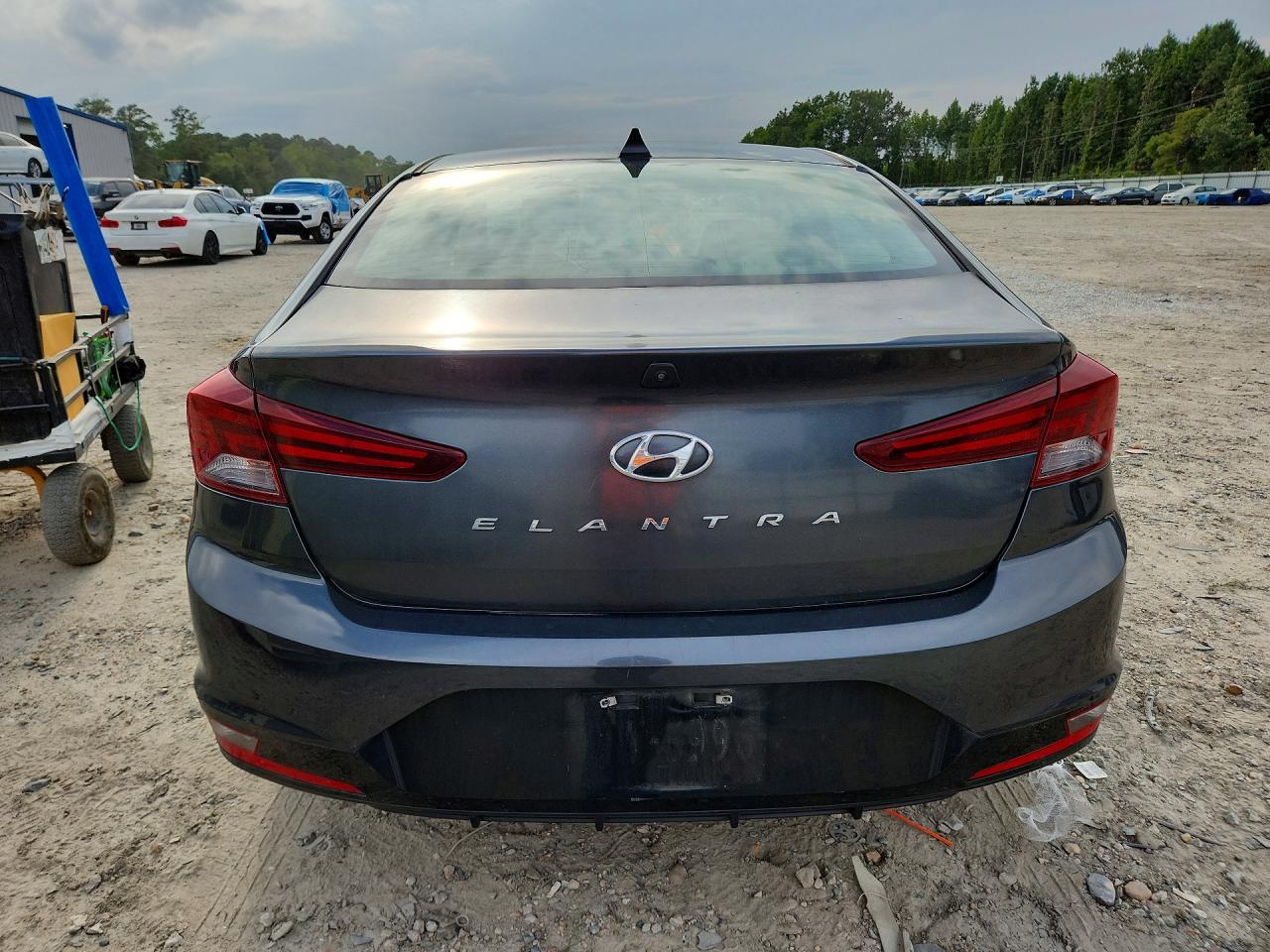 2020 Hyundai Elantra Sel Gray vin: 5NPD84LFXLH582343