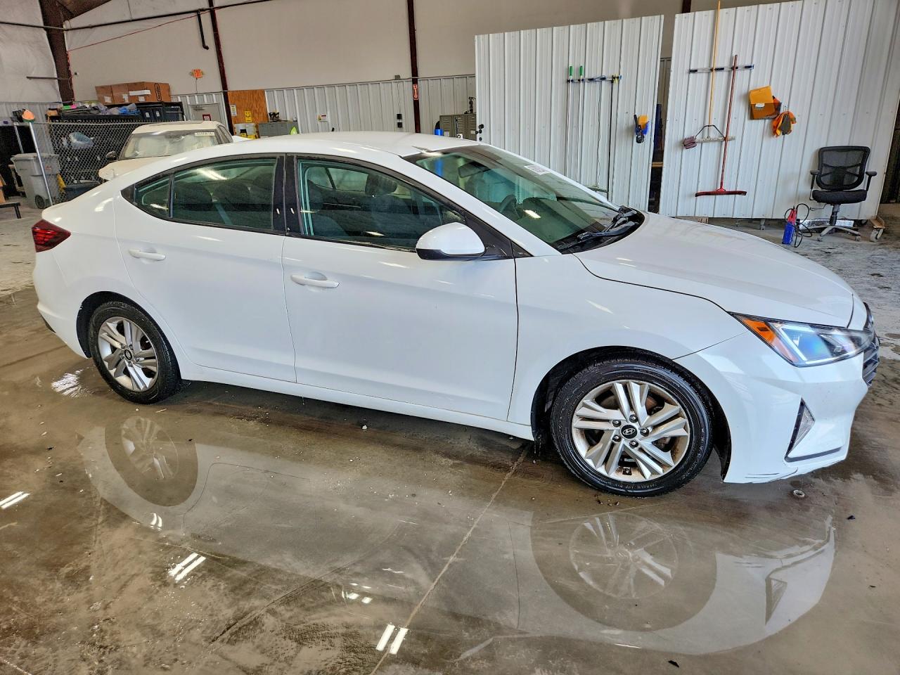 2020 Hyundai Elantra Sel White vin: 5NPD84LFXLH598591