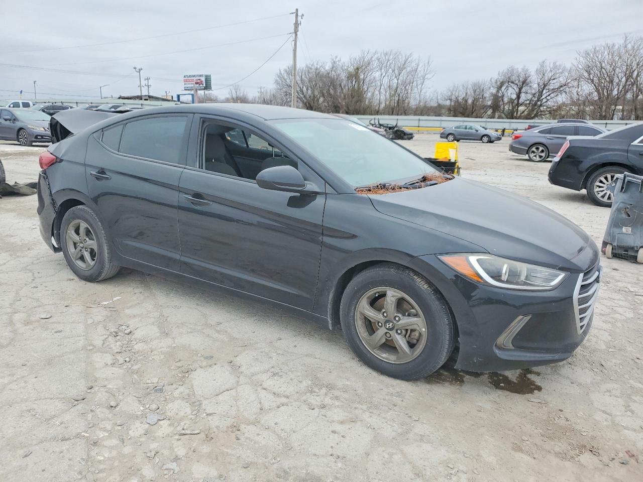 2018 Hyundai Elantra White vin: 5NPD94LA1JH306342