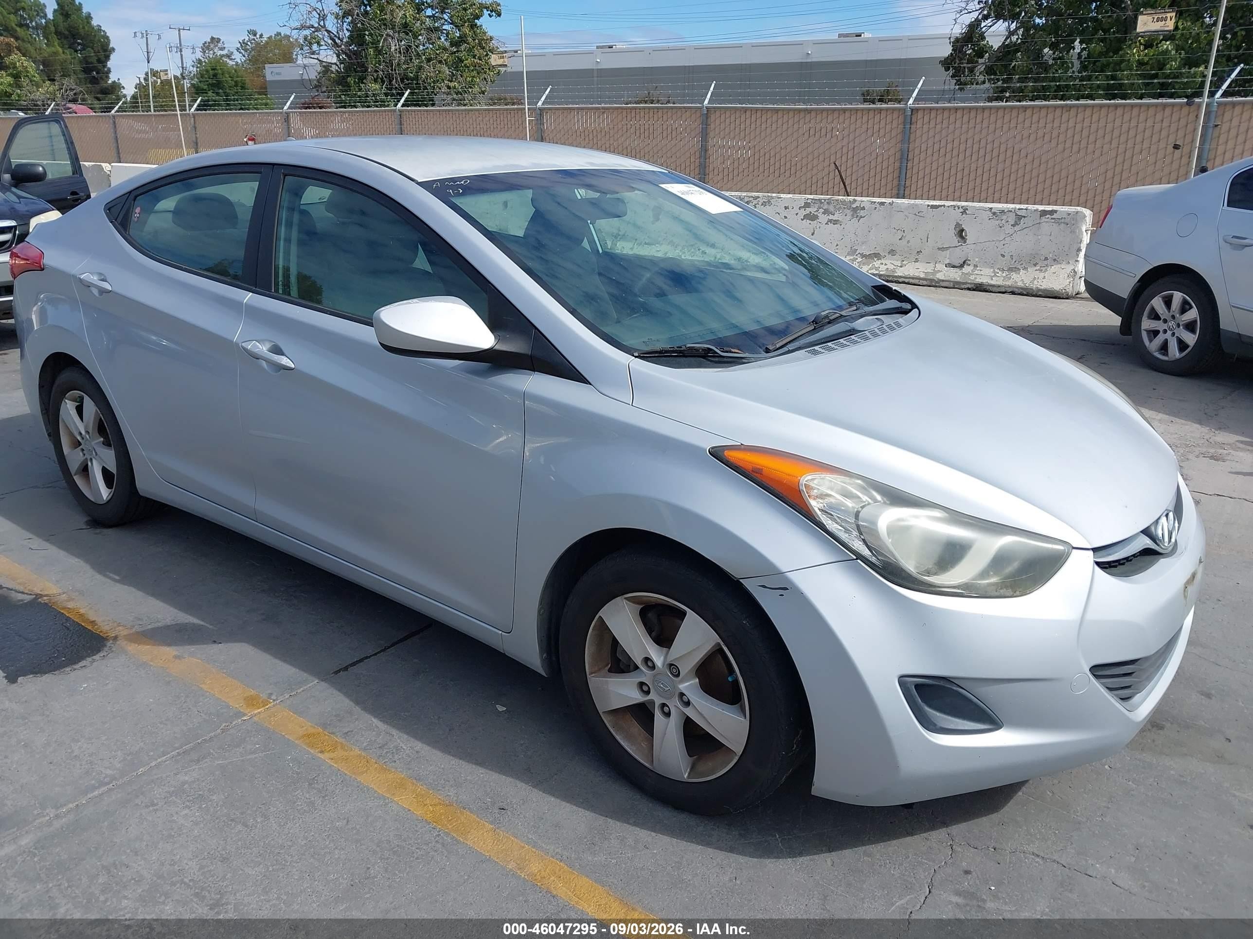 2011 Hyundai Elantra Gls Silver vin: 5NPDH4AE0BH001876