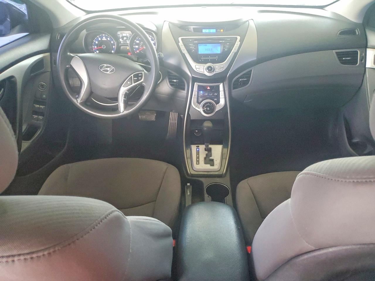 2011 Hyundai Elantra Gls Синий vin: 5NPDH4AE0BH019049