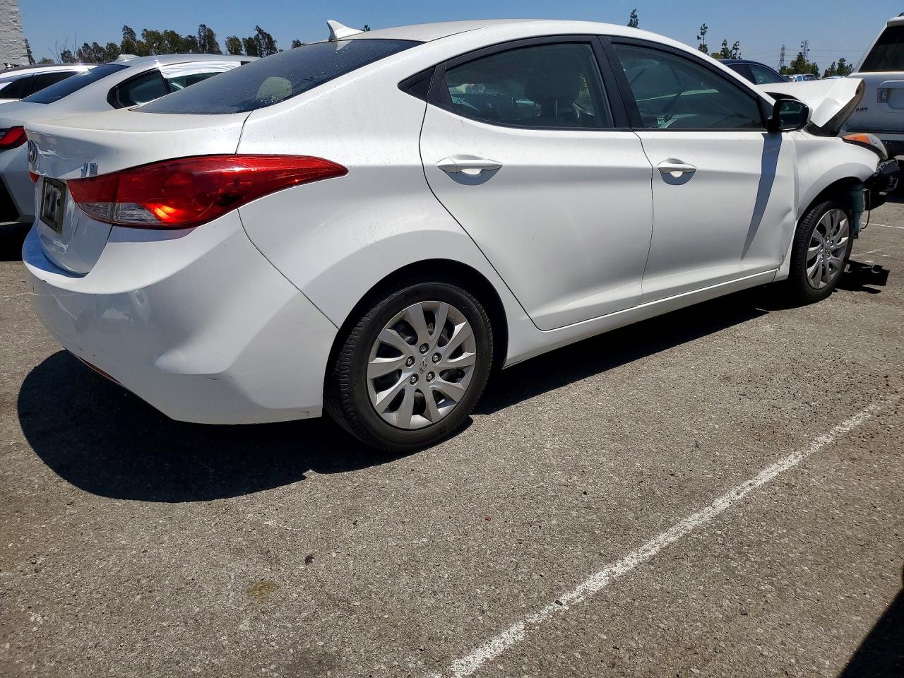2011 Hyundai Elantra Gls White vin: 5NPDH4AE0BH029502