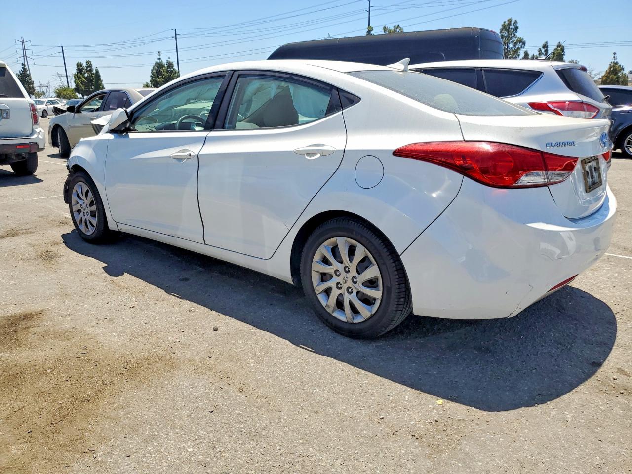 2011 Hyundai Elantra Gls White vin: 5NPDH4AE0BH029502
