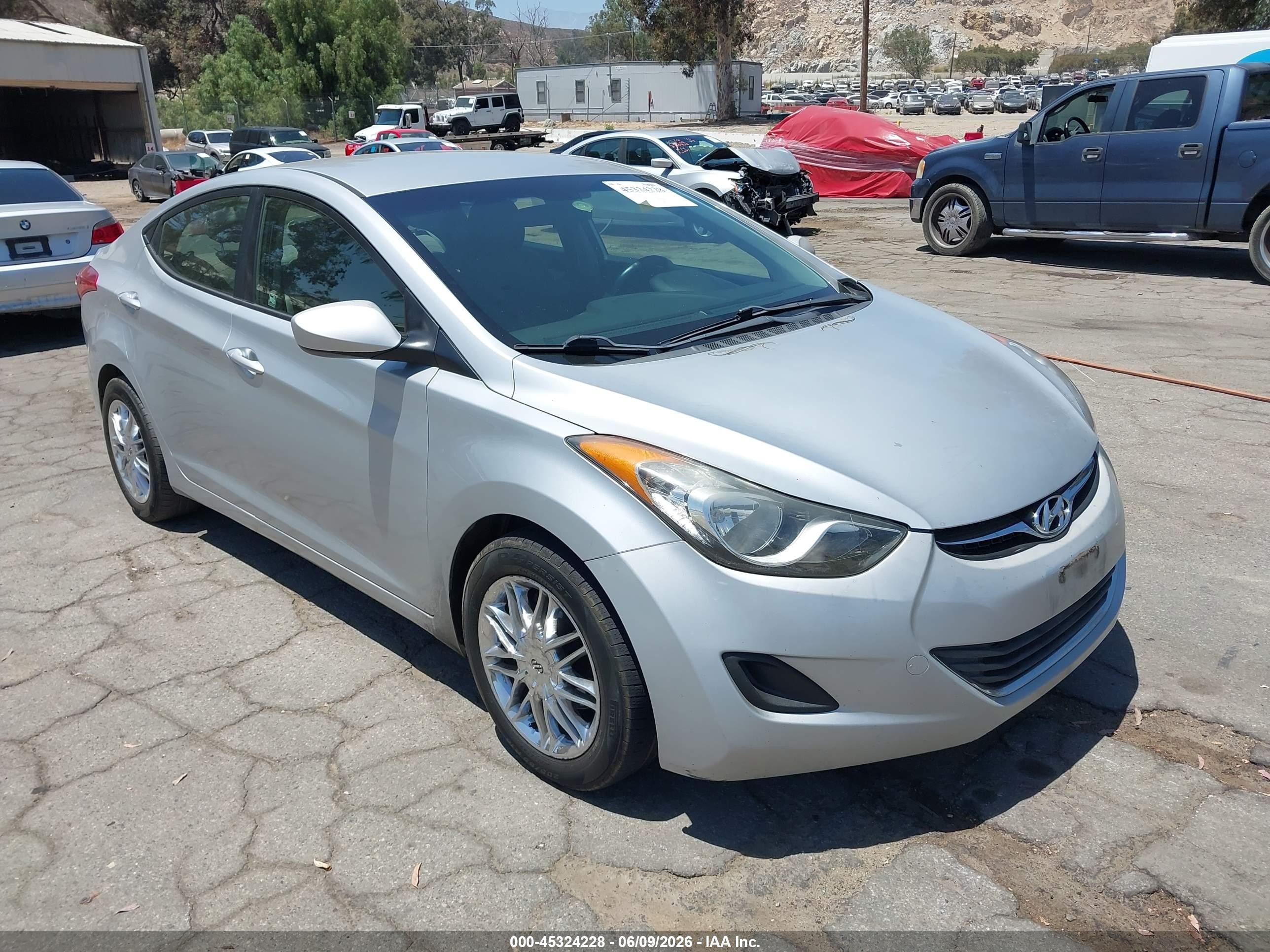 2011 Hyundai Elantra Gls Silver vin: 5NPDH4AE0BH030309
