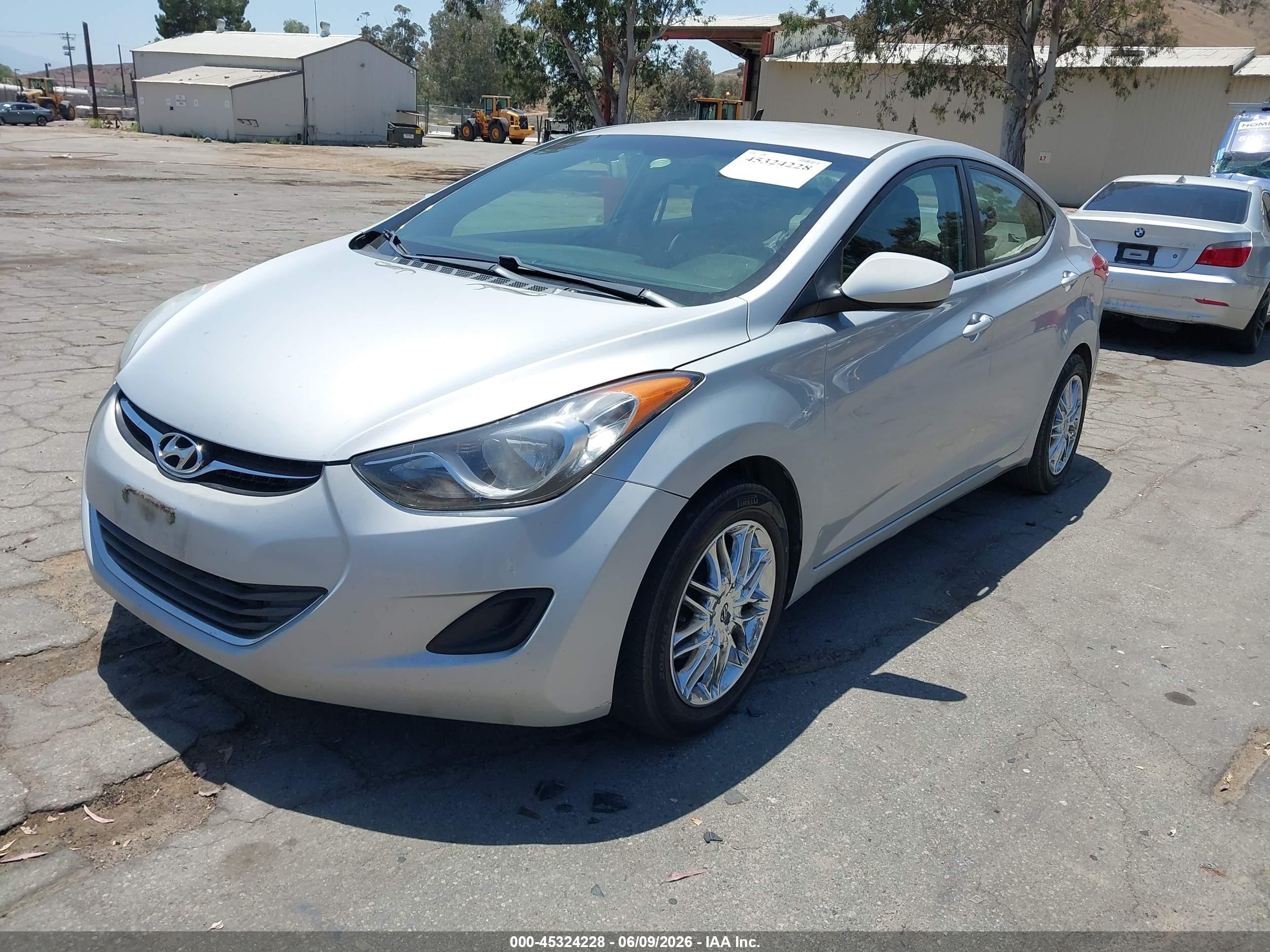 2011 Hyundai Elantra Gls Silver vin: 5NPDH4AE0BH030309