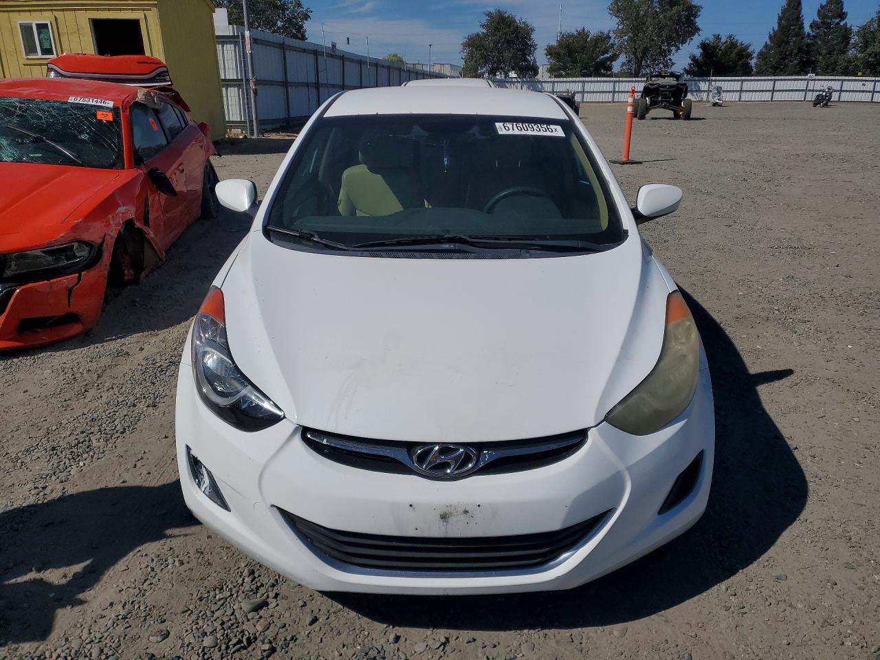 2011 Hyundai Elantra Gls White vin: 5NPDH4AE0BH050804