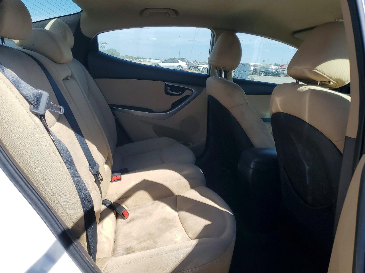 2011 Hyundai Elantra Gls White vin: 5NPDH4AE0BH050804