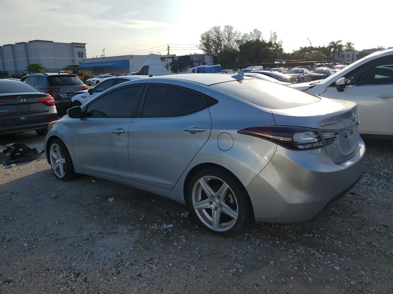 2011 Hyundai Elantra Gls Silver vin: 5NPDH4AE0BH052231