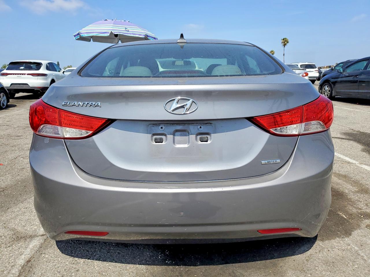 2011 Hyundai Elantra Limited Gray vin: 5NPDH4AE0BH076108