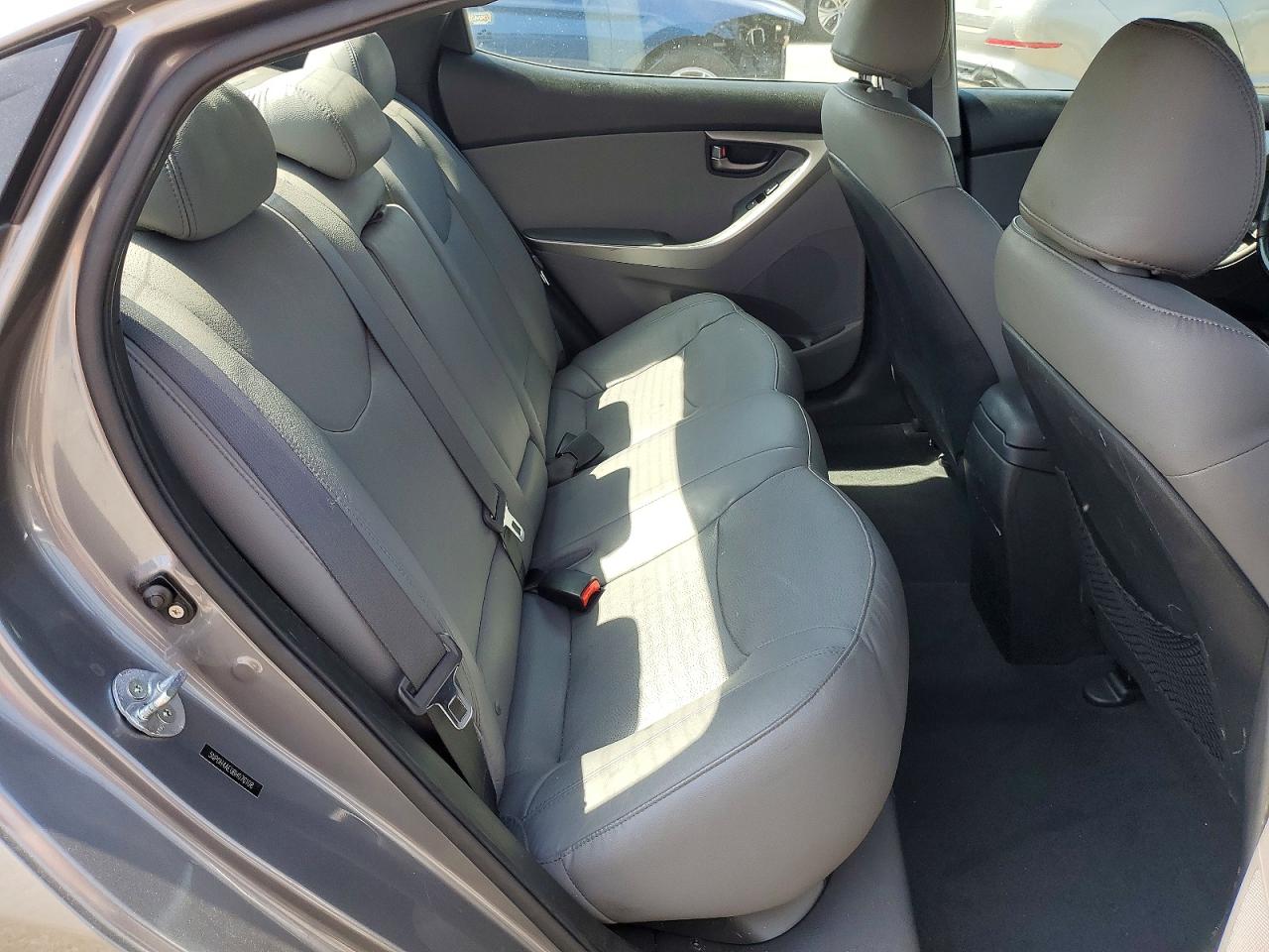 2011 Hyundai Elantra Limited Gray vin: 5NPDH4AE0BH076108