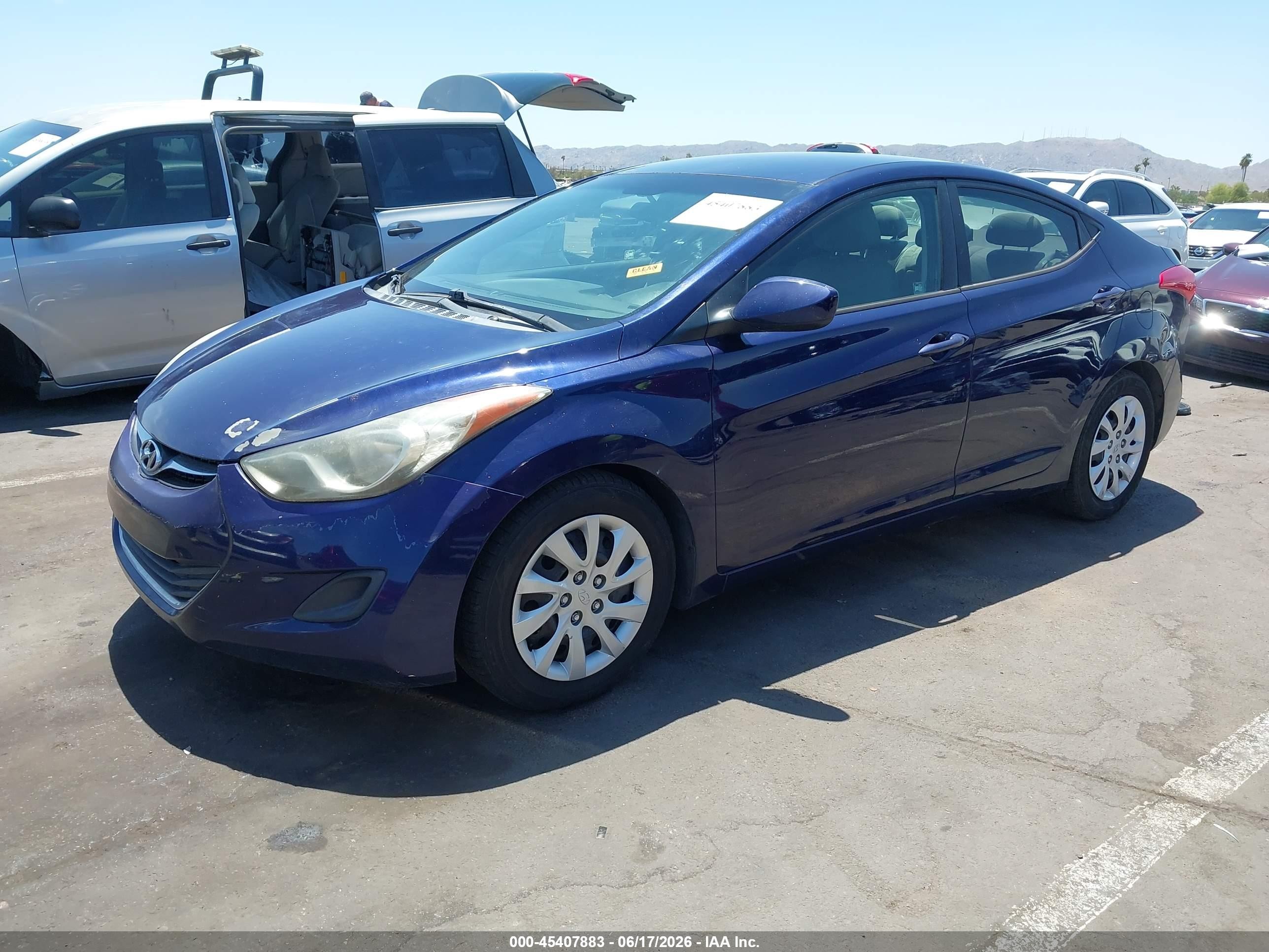 2012 Hyundai Elantra Gls Purple vin: 5NPDH4AE0CH080435