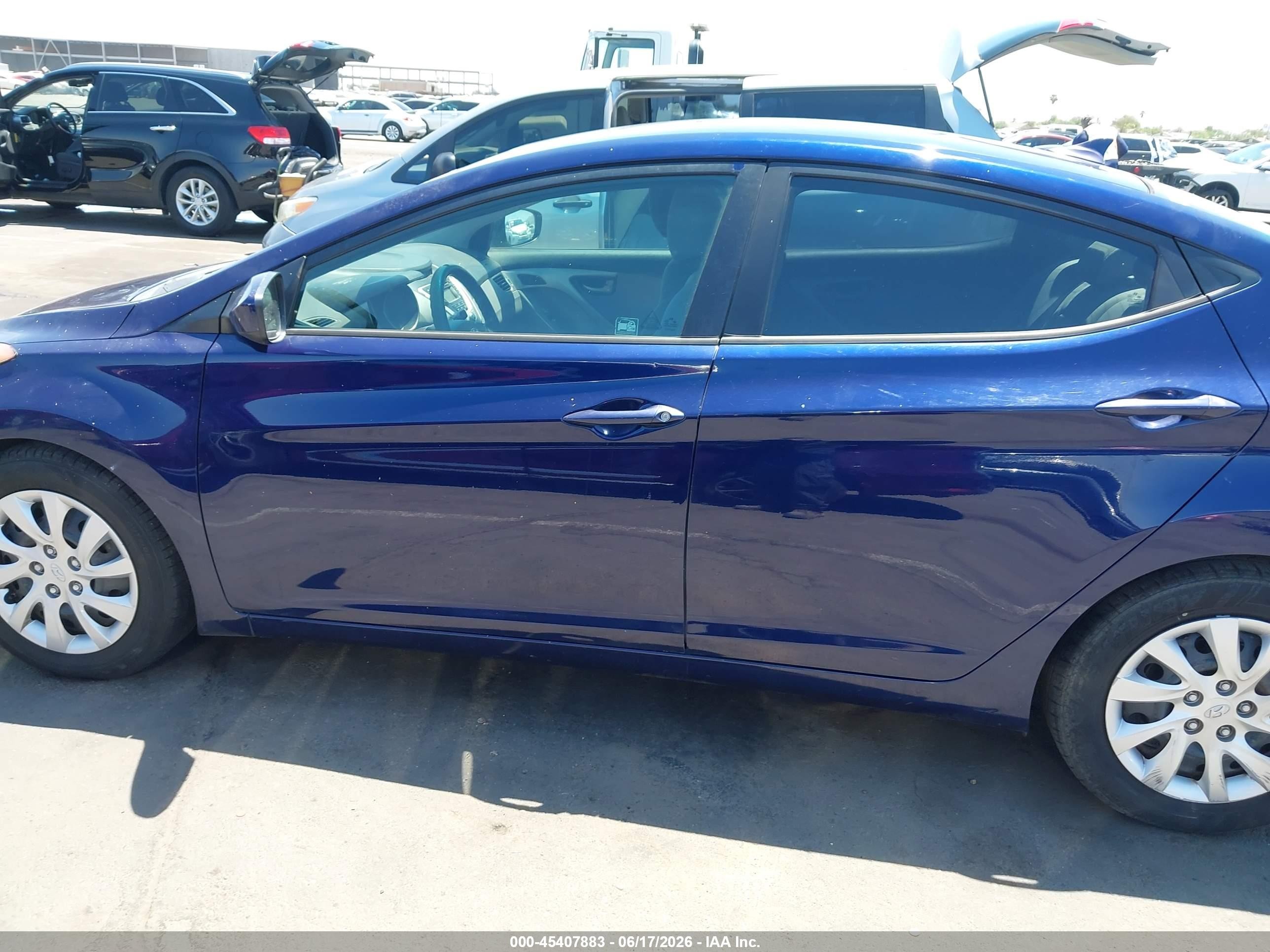 2012 Hyundai Elantra Gls Purple vin: 5NPDH4AE0CH080435