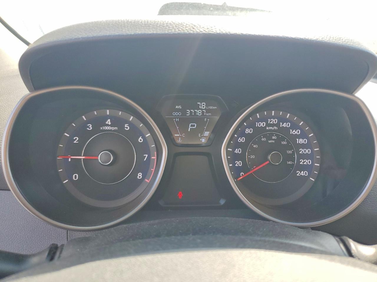 2012 Hyundai Elantra Gls White vin: 5NPDH4AE0CH094125