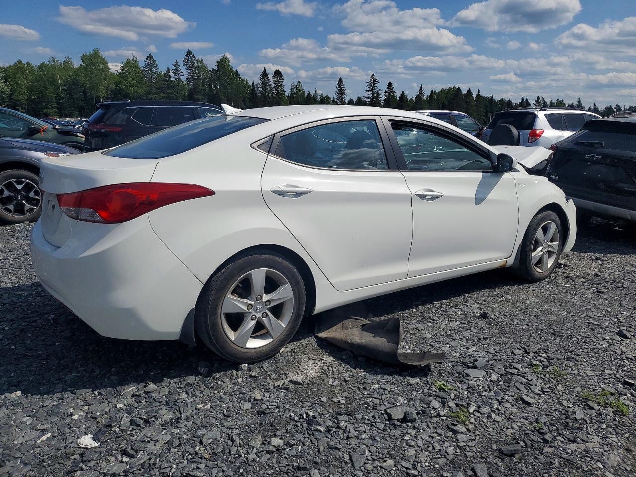 2012 Hyundai Elantra Gls White vin: 5NPDH4AE0CH094125