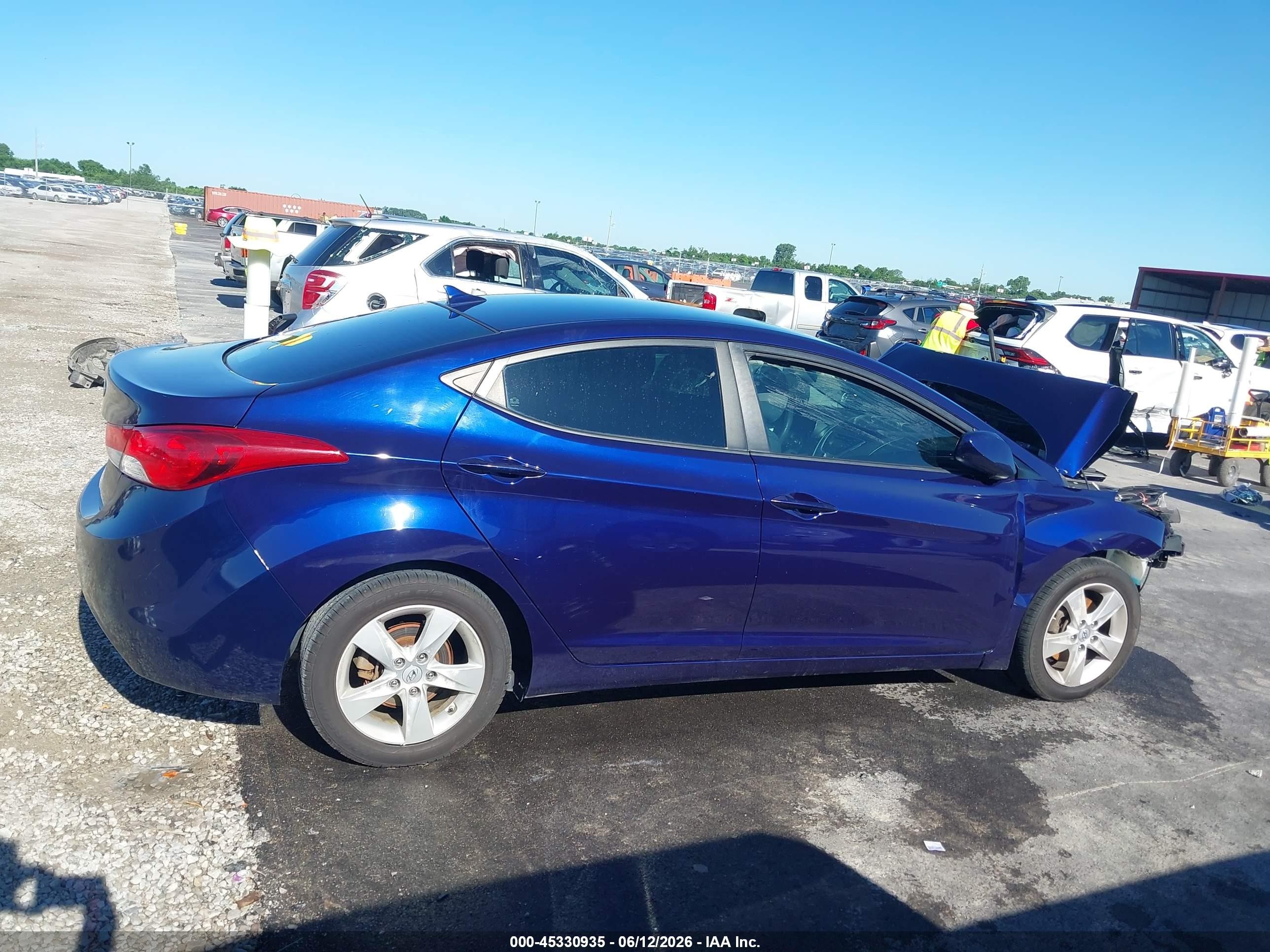 2012 Hyundai Elantra Gls Blue vin: 5NPDH4AE0CH106046