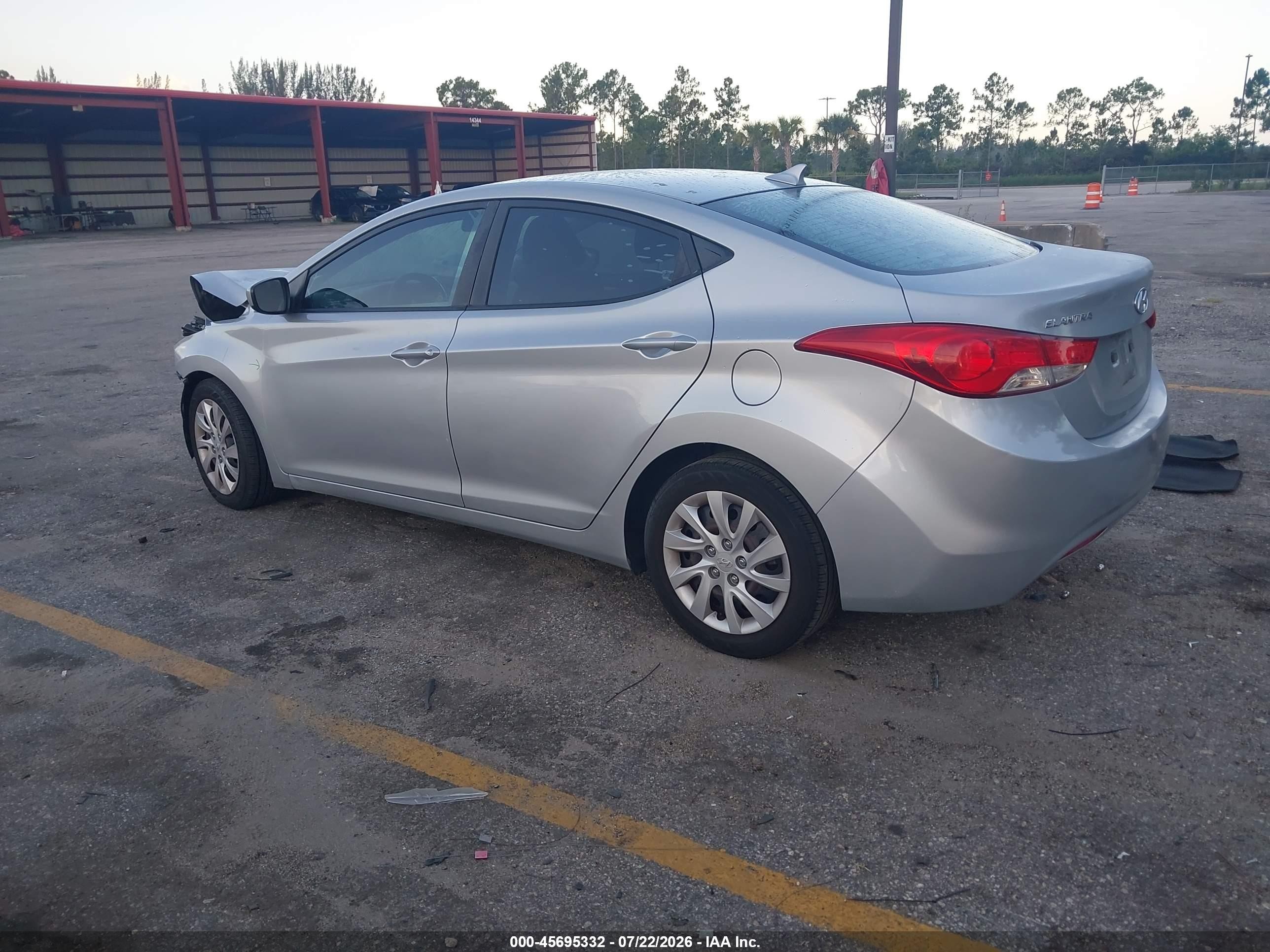 2012 Hyundai Elantra Gls Silver vin: 5NPDH4AE0CH111005
