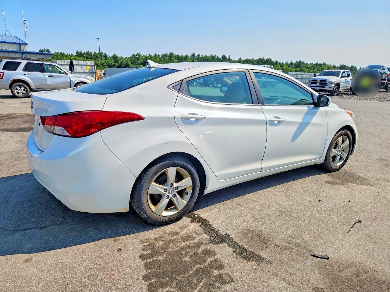 2012 Hyundai Elantra Gls Белый vin: 5NPDH4AE0CH113871